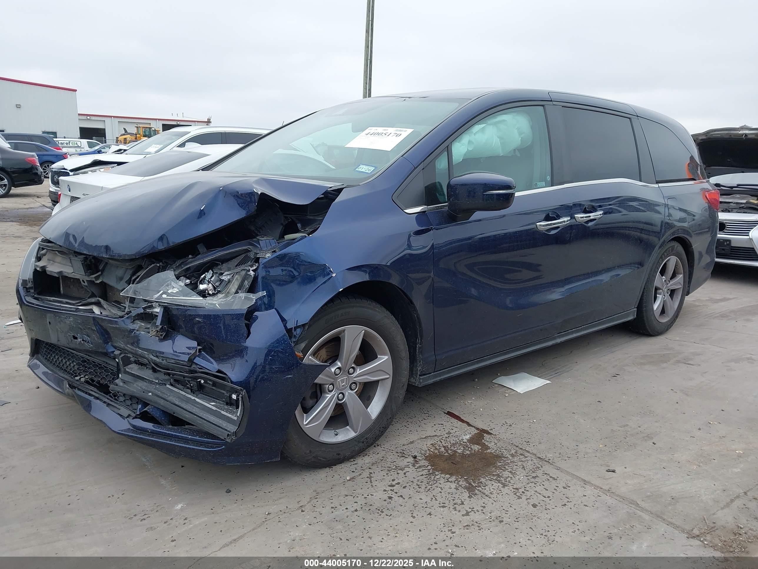 HONDA ODYSSEY image 2