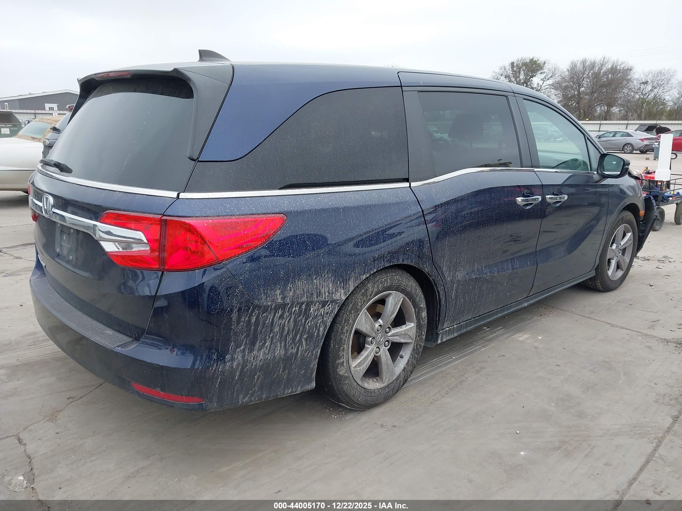 HONDA ODYSSEY image 4