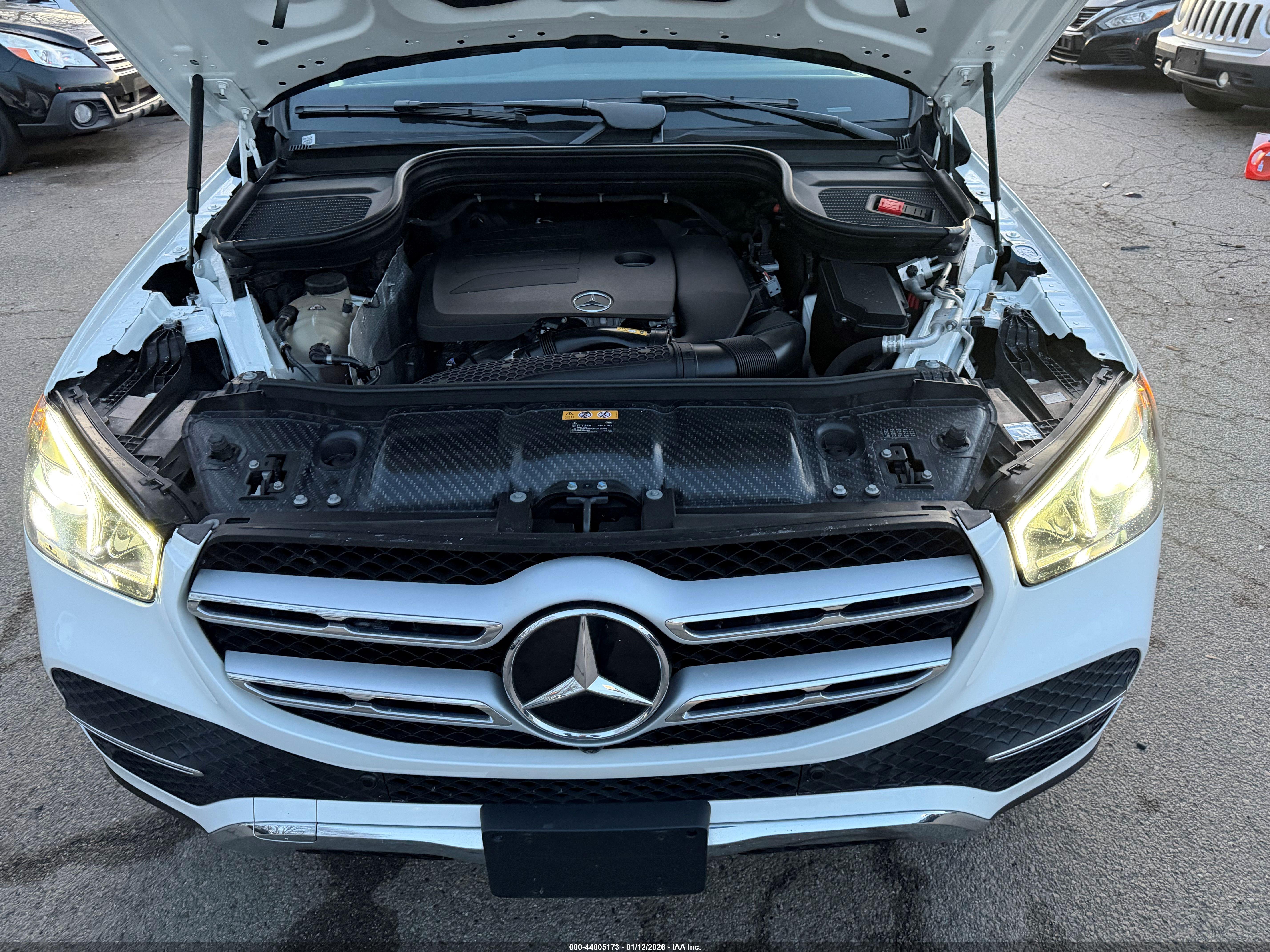 MERCEDES-BENZ GLE image 10