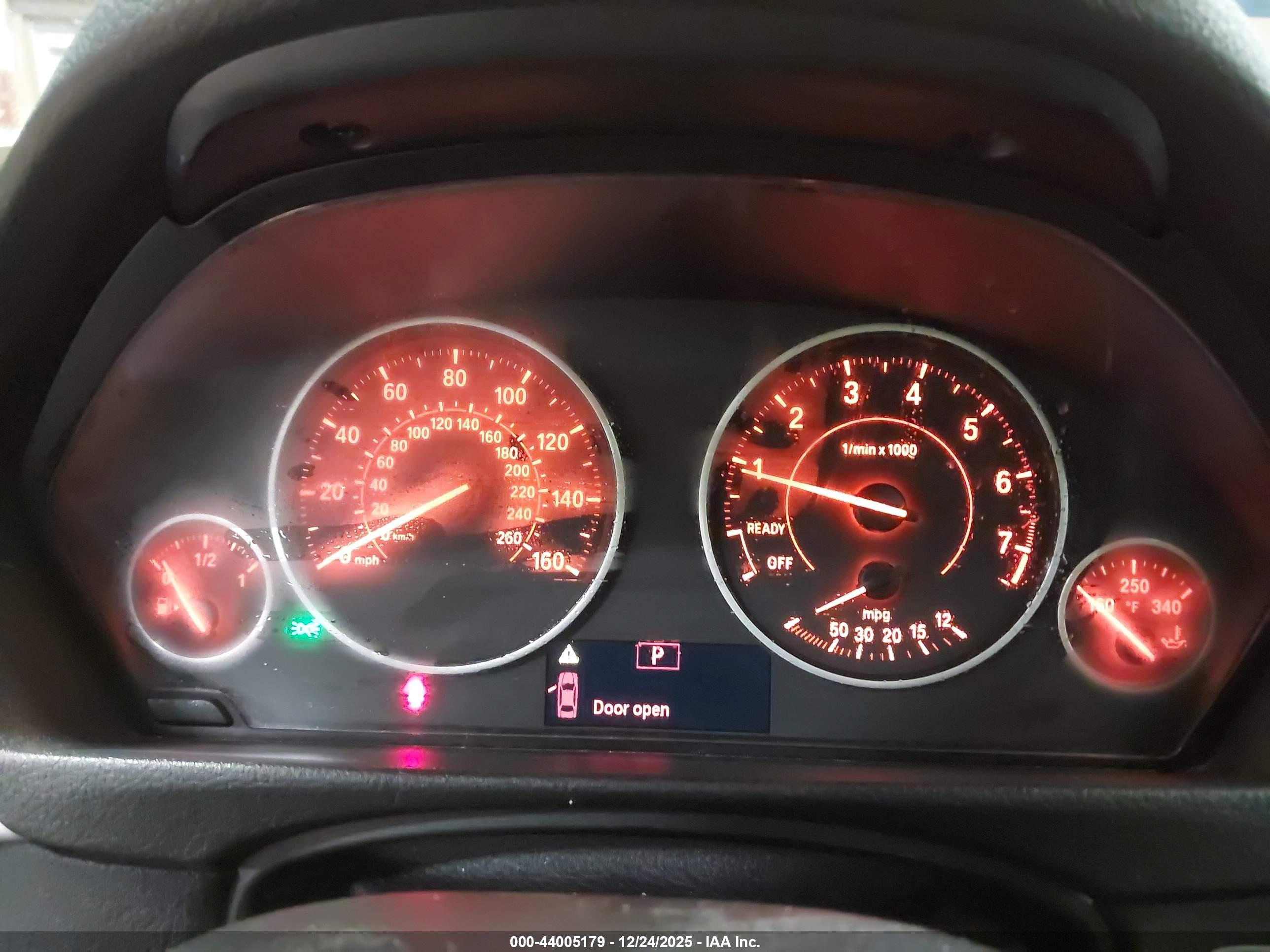 BMW 328I image 7