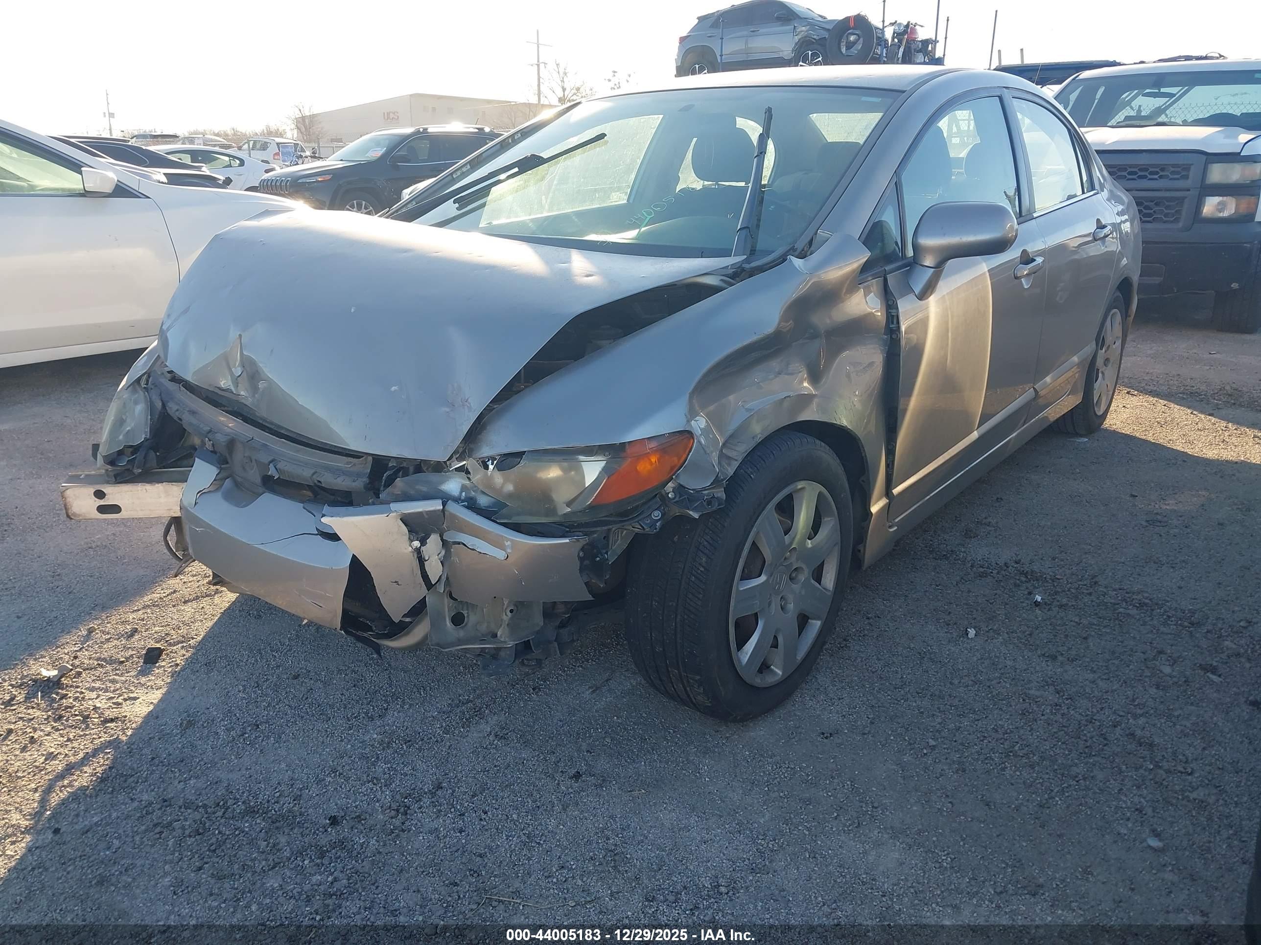 HONDA CIVIC image 2