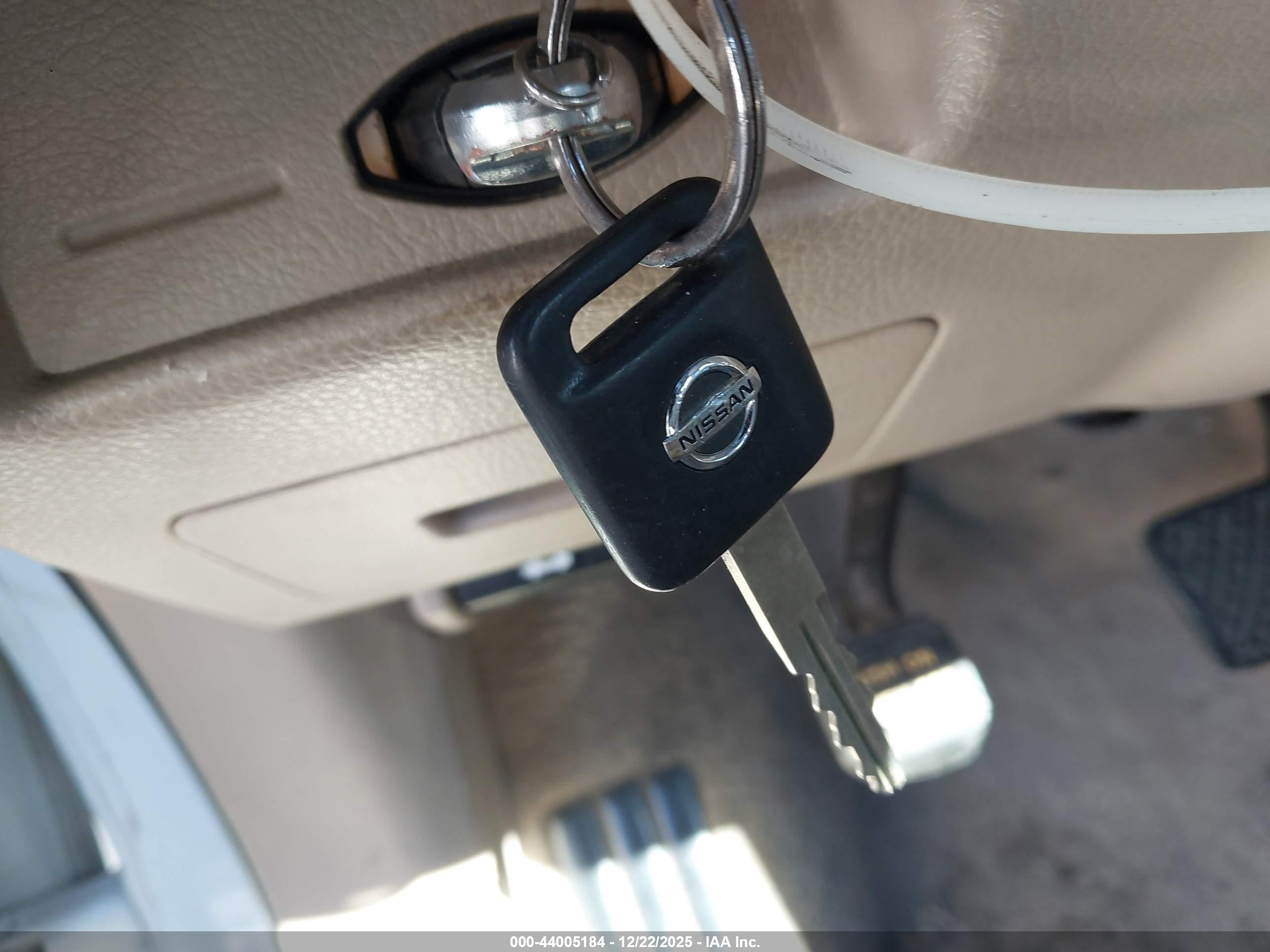 NISSAN ALTIMA image 11