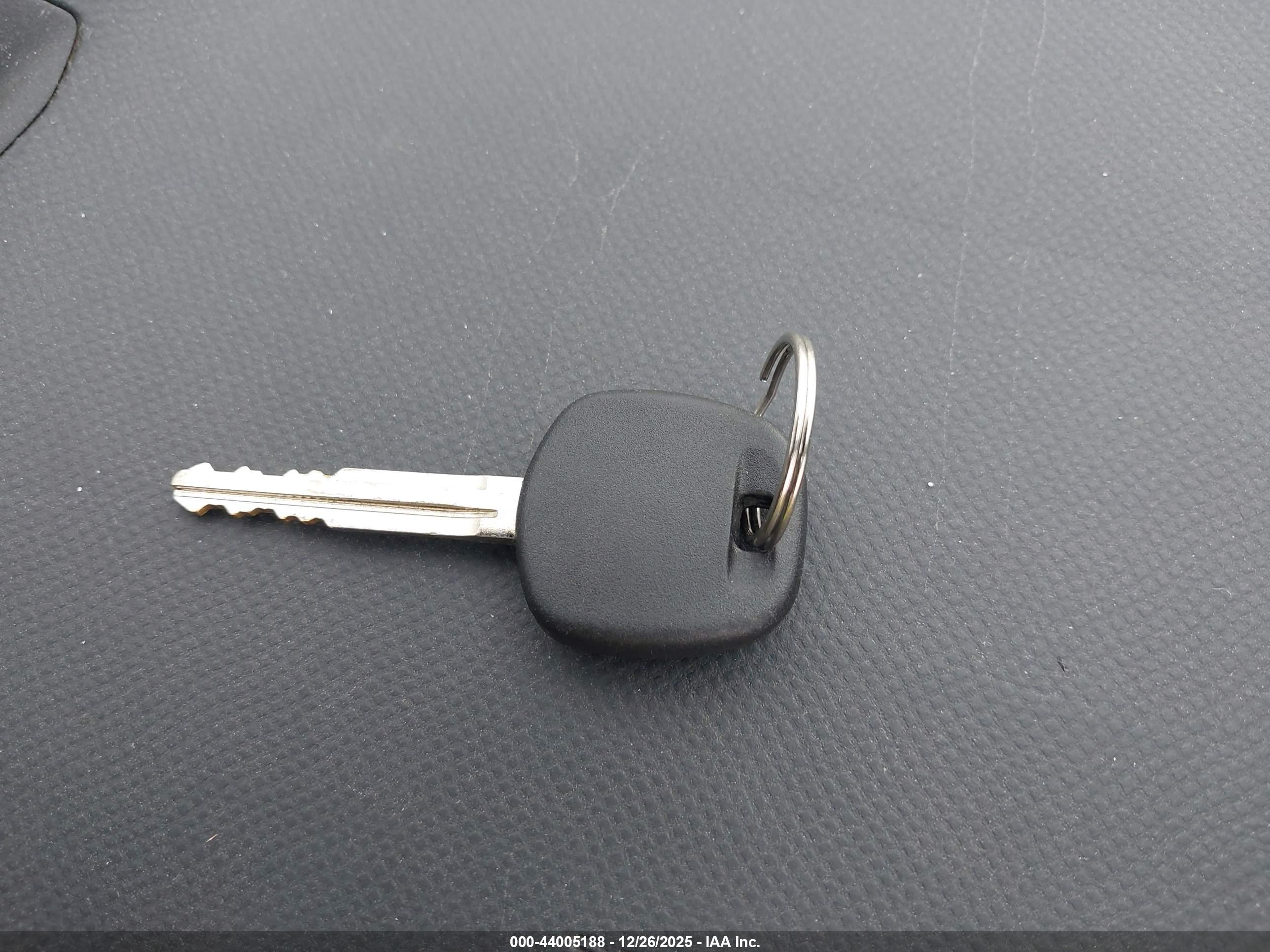 TOYOTA YARIS image 11
