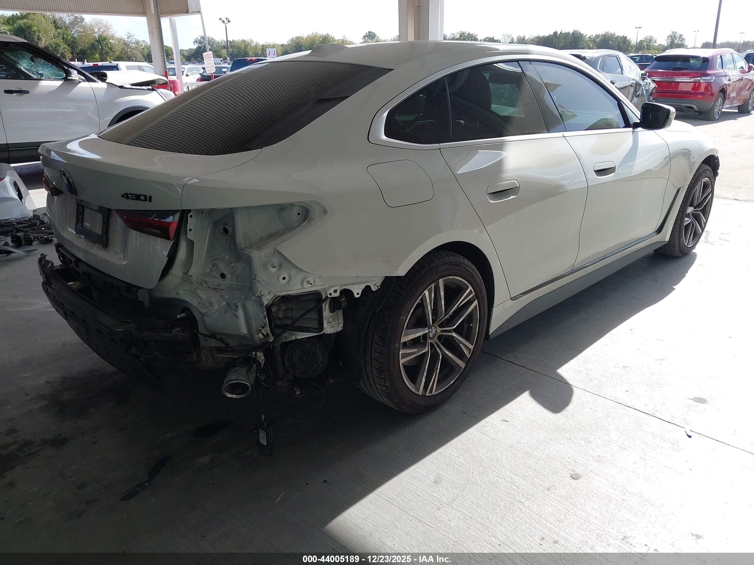 BMW 430I image 4