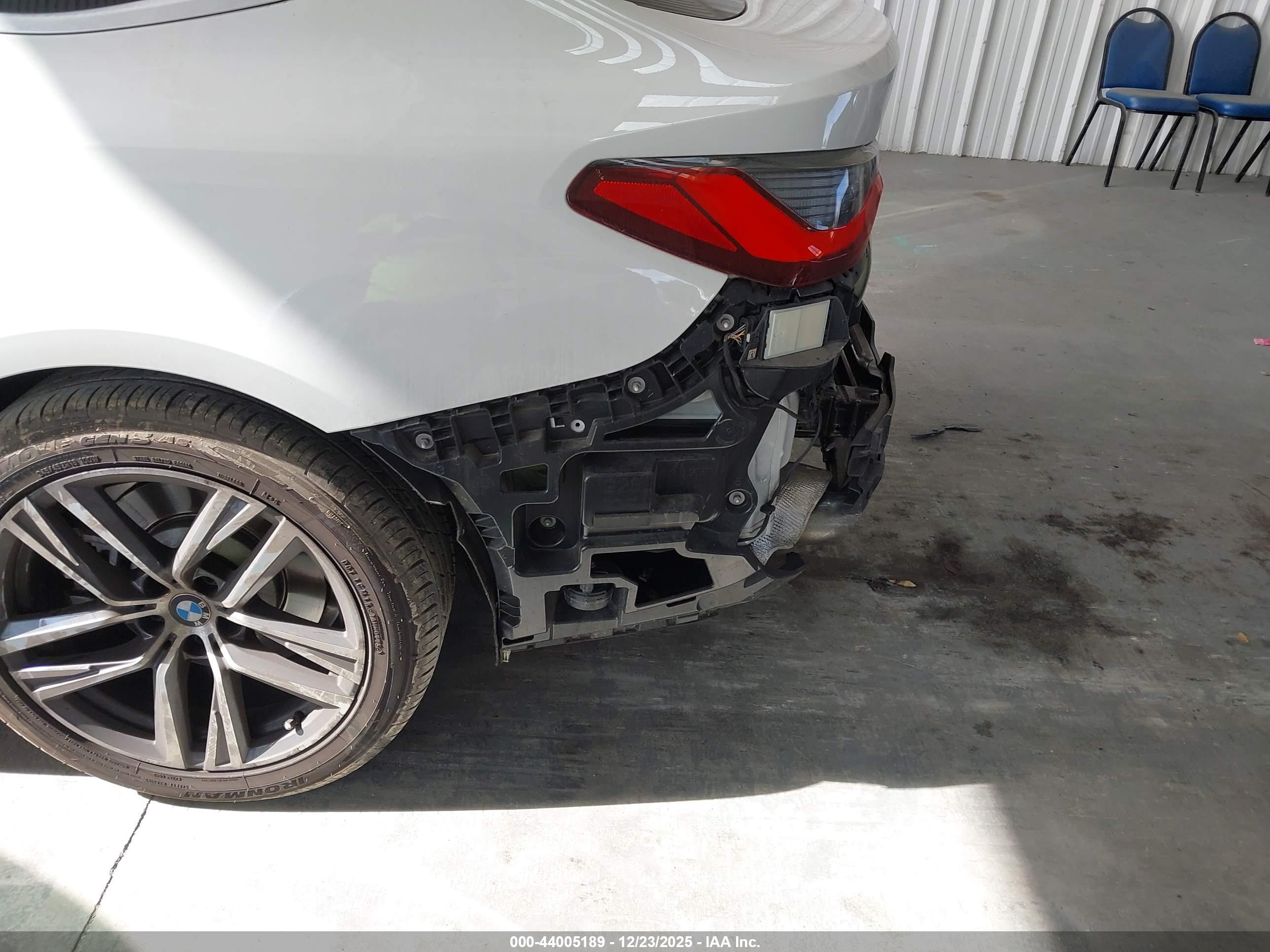 BMW 430I image 6