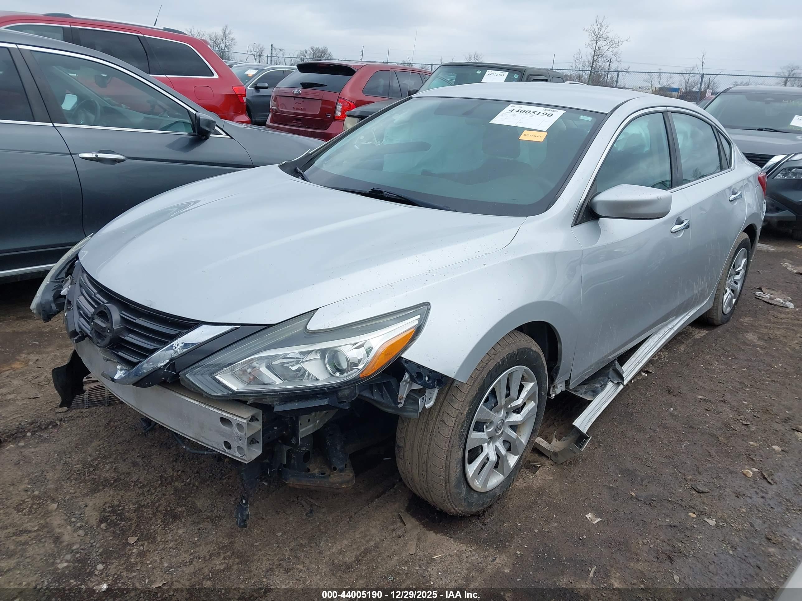 NISSAN ALTIMA image 2