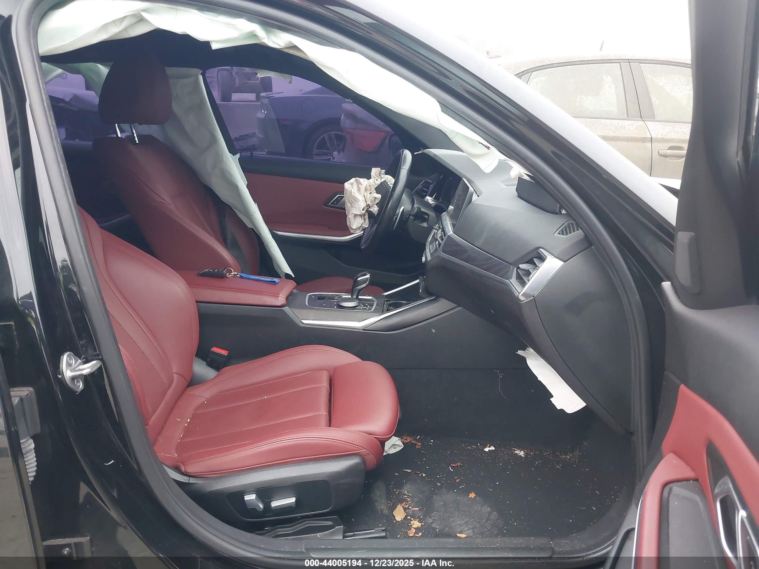 BMW 330I image 5