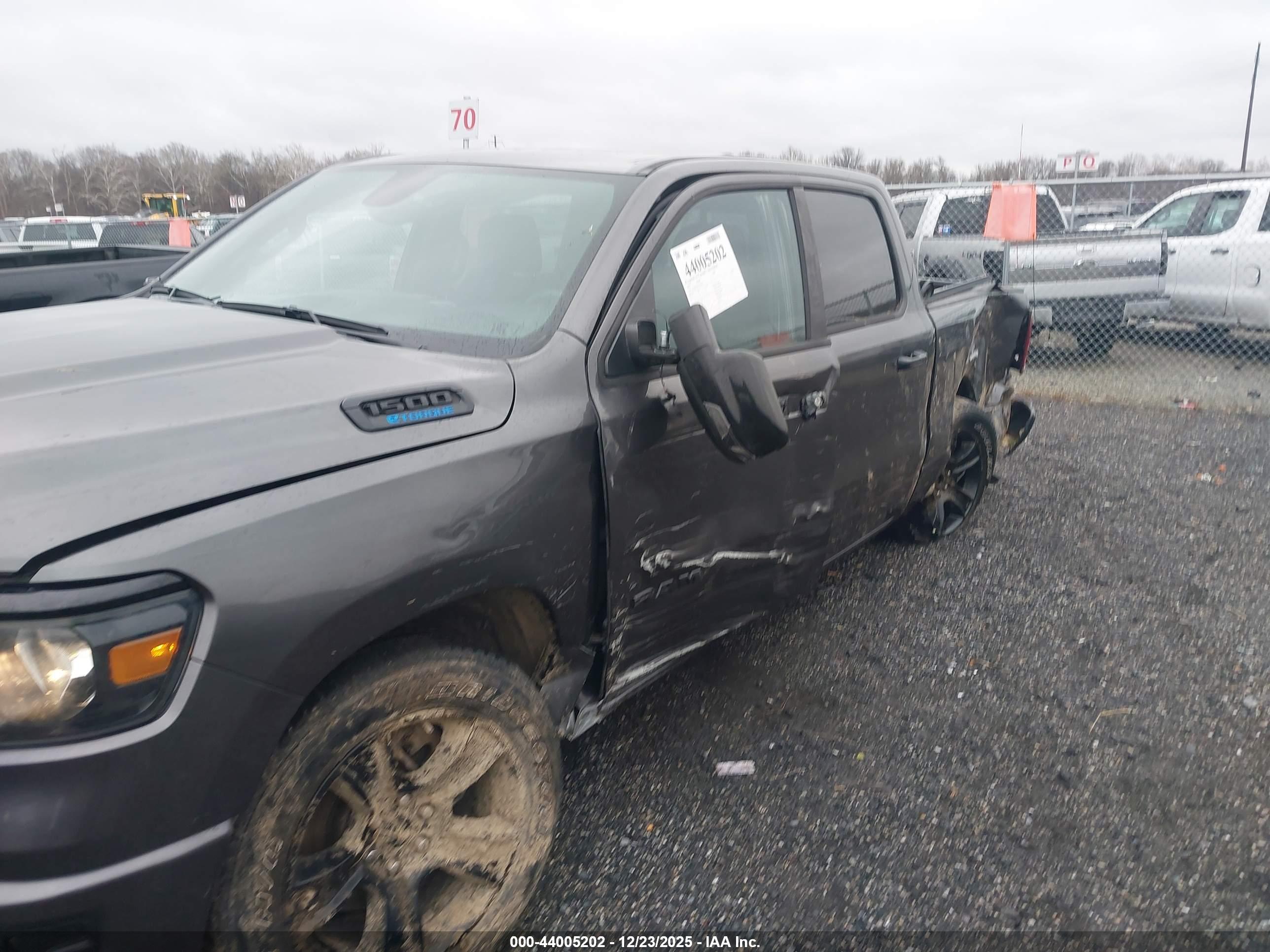 RAM 1500 image 6