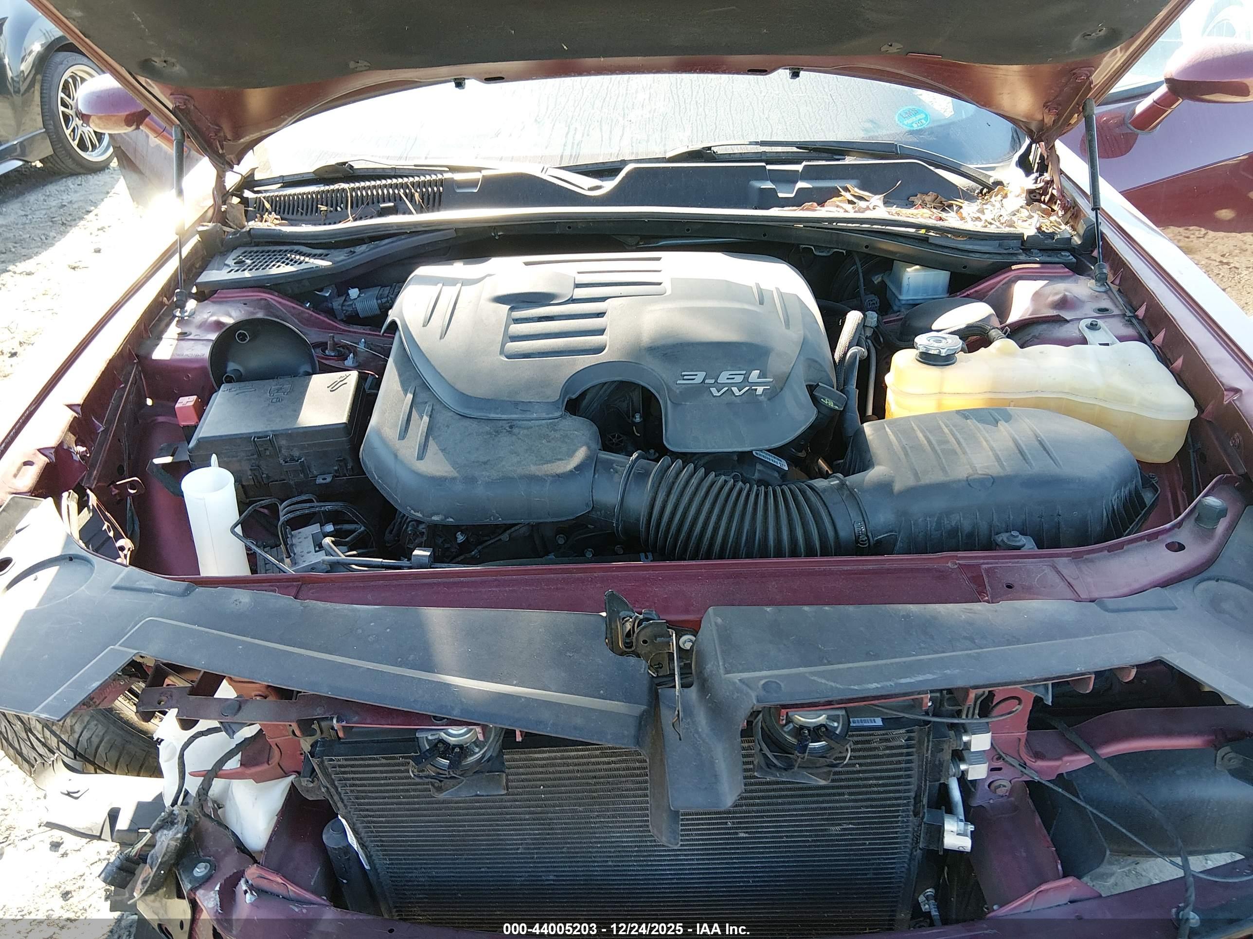 DODGE CHALLENGER image 10