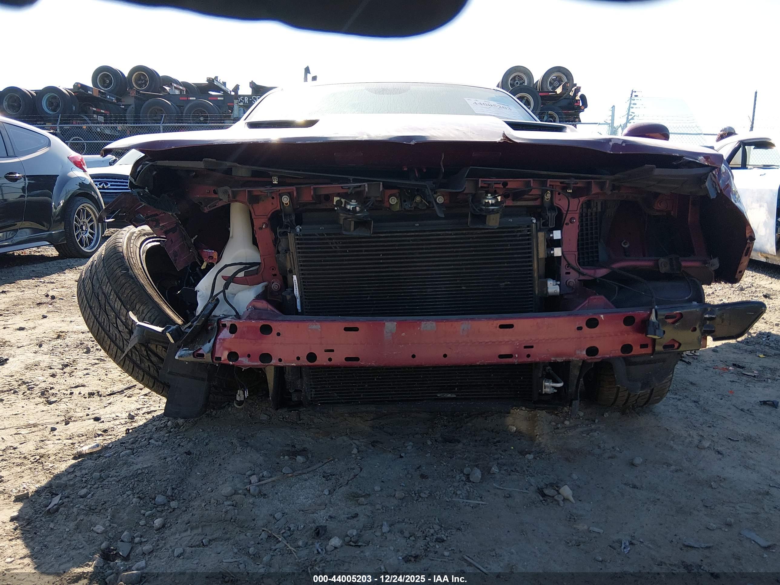 DODGE CHALLENGER image 6