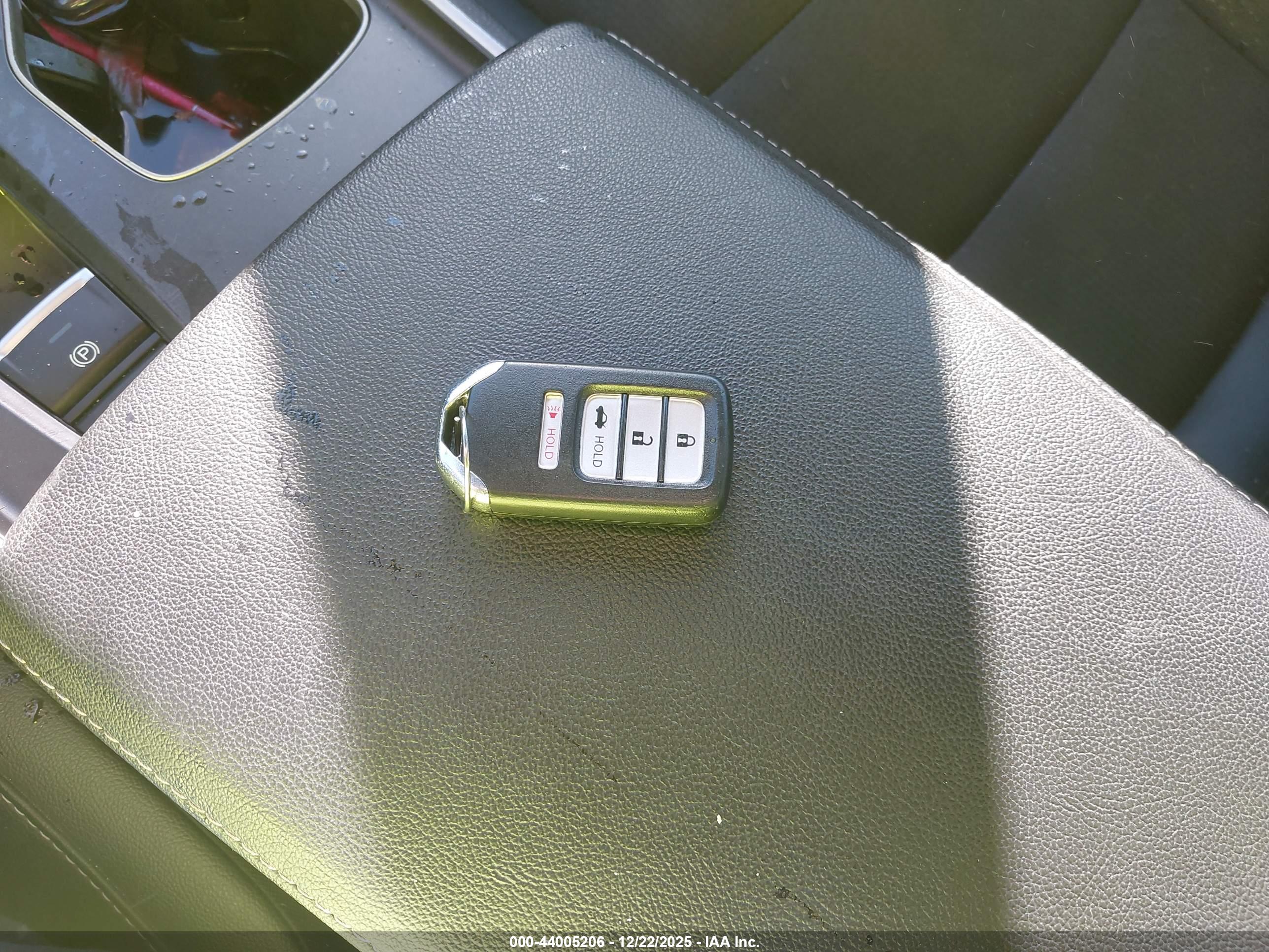 HONDA ACCORD image 11