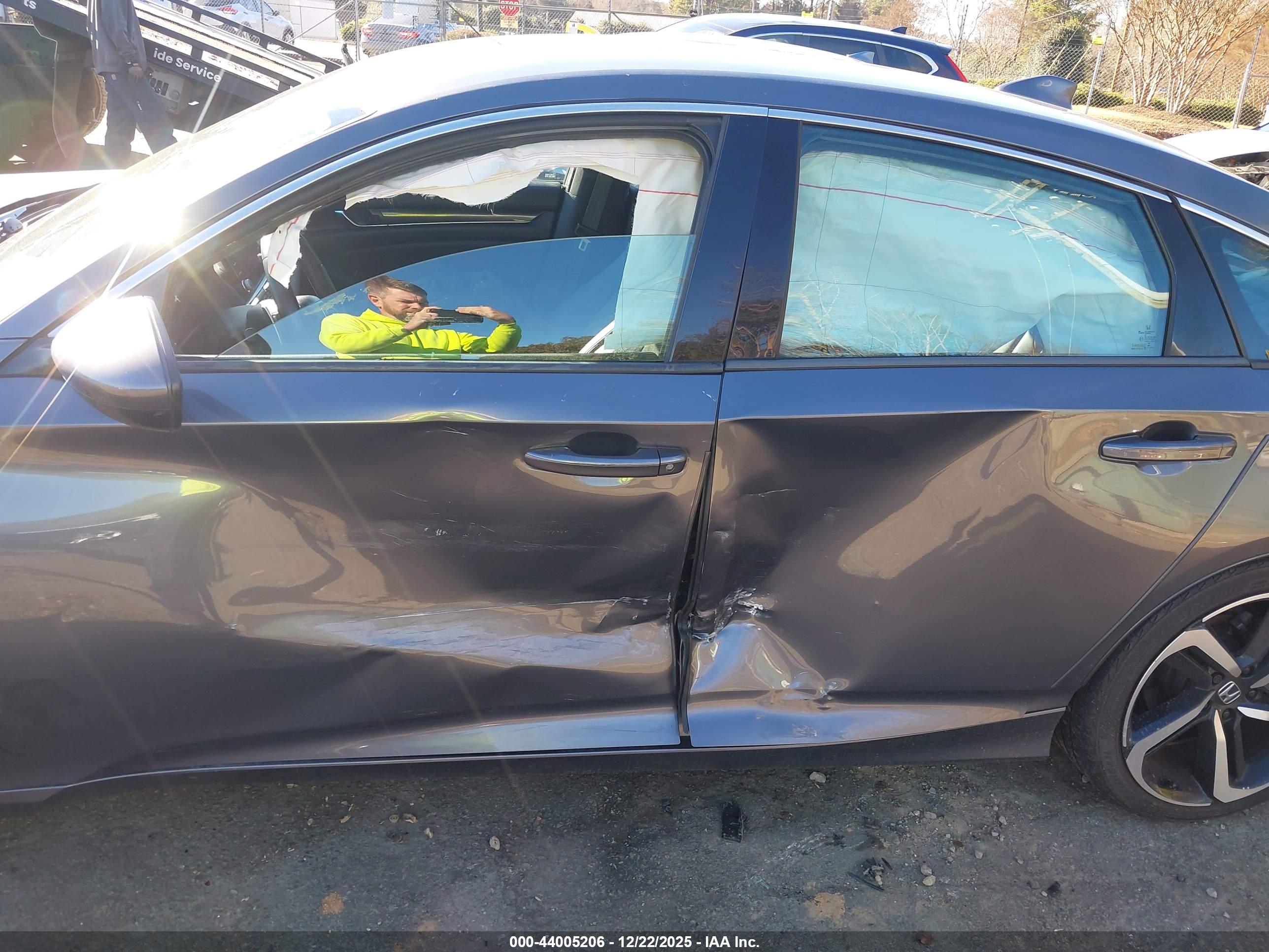 HONDA ACCORD image 6