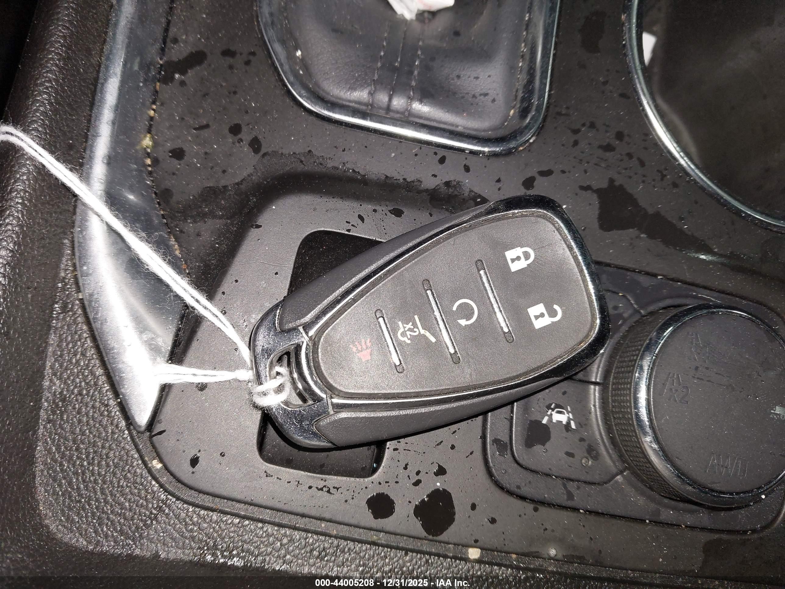 CHEVROLET TRAVERSE image 11