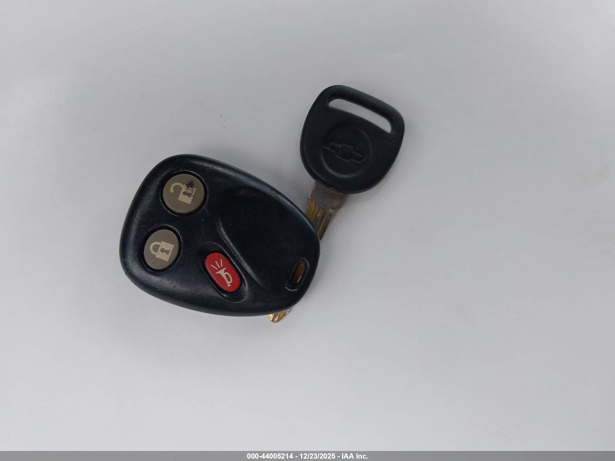 CHEVROLET EQUINOX image 11
