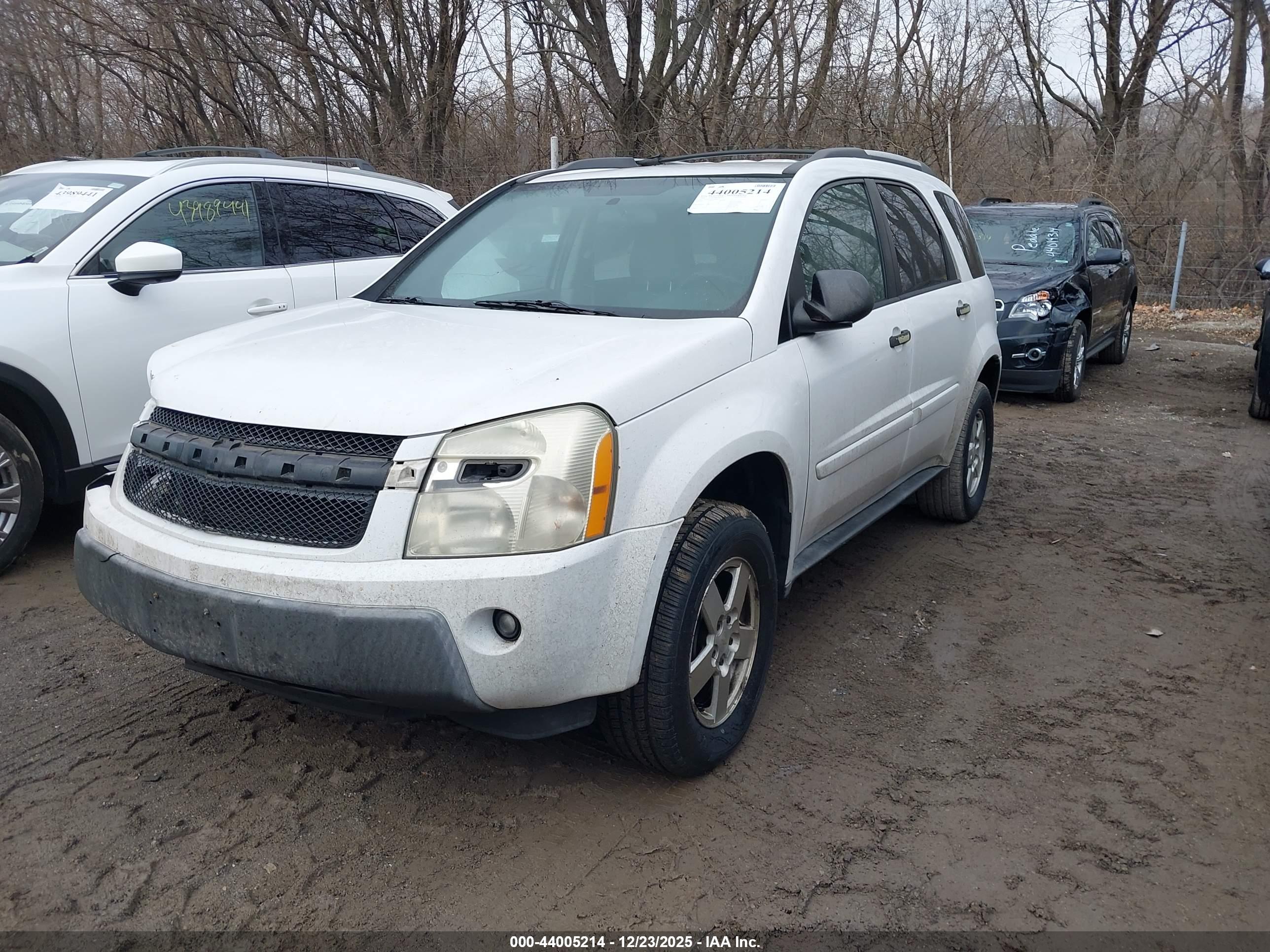 CHEVROLET EQUINOX image 2