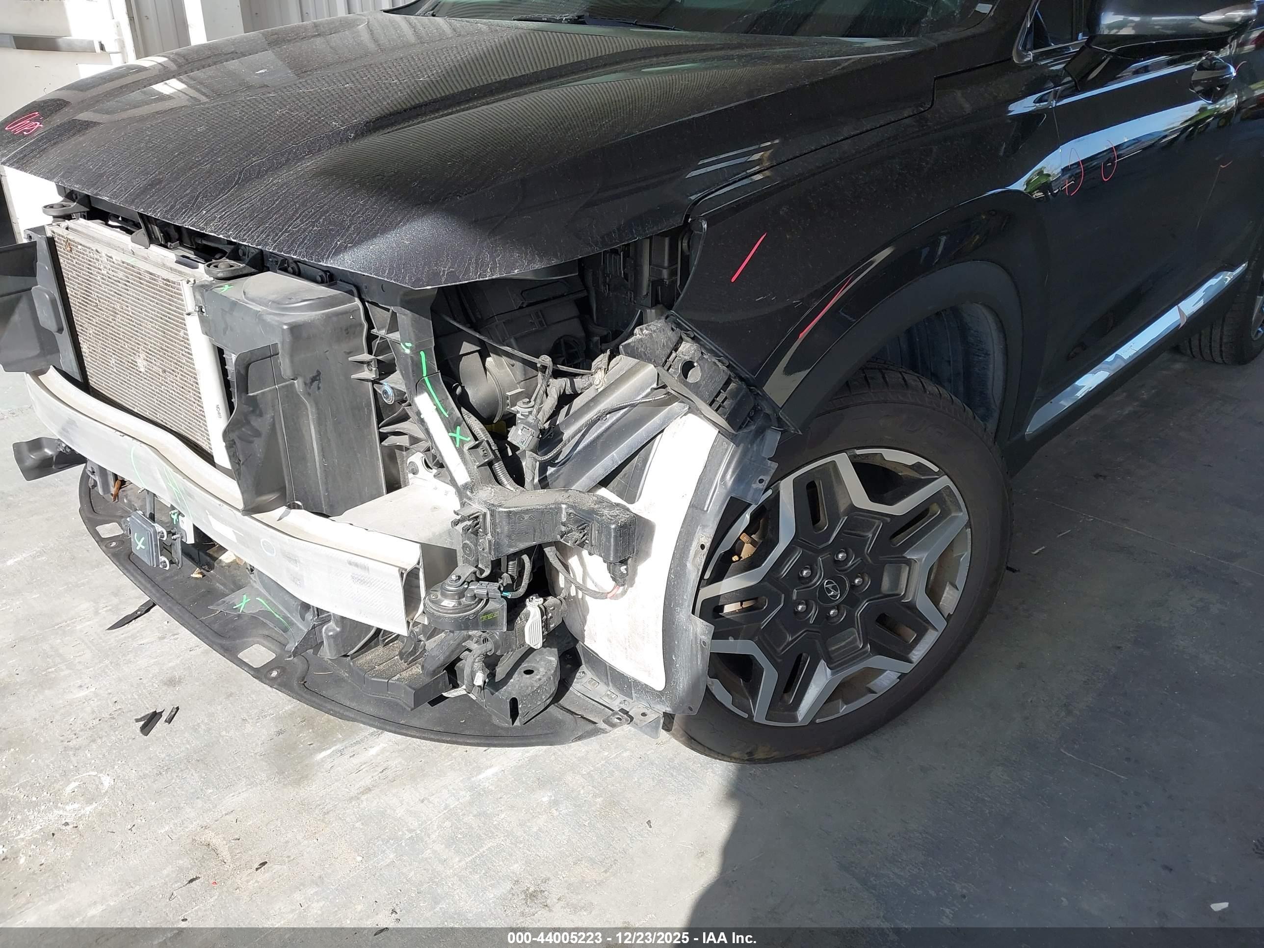 HYUNDAI SANTA image 6