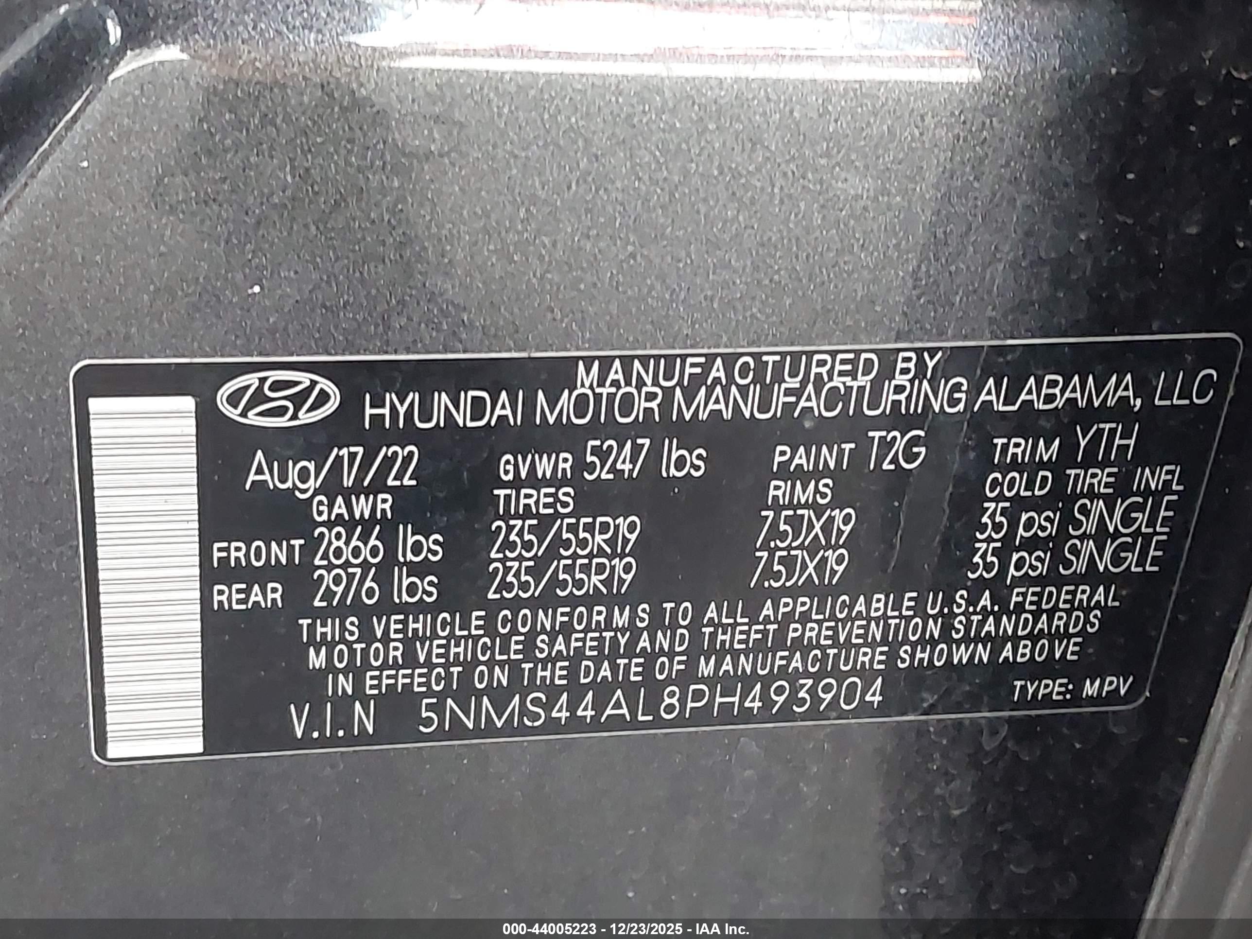 HYUNDAI SANTA image 9