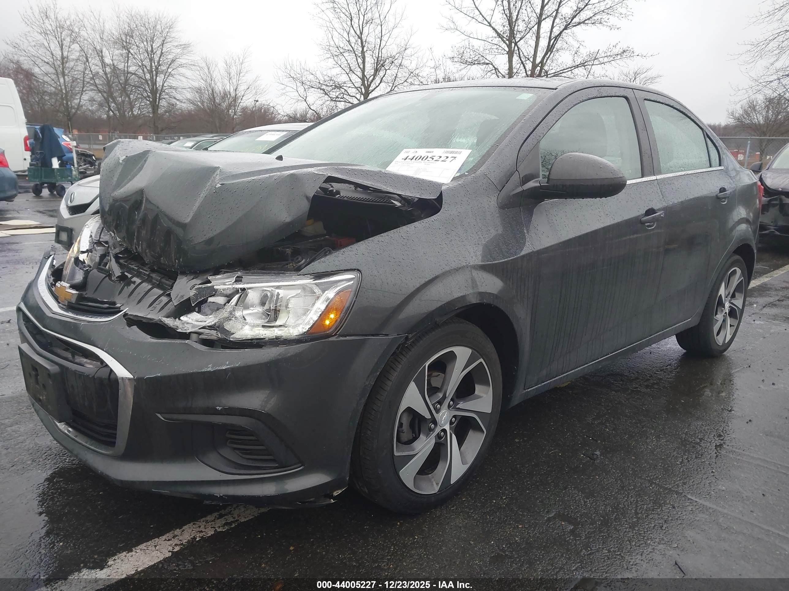 CHEVROLET SONIC image 2