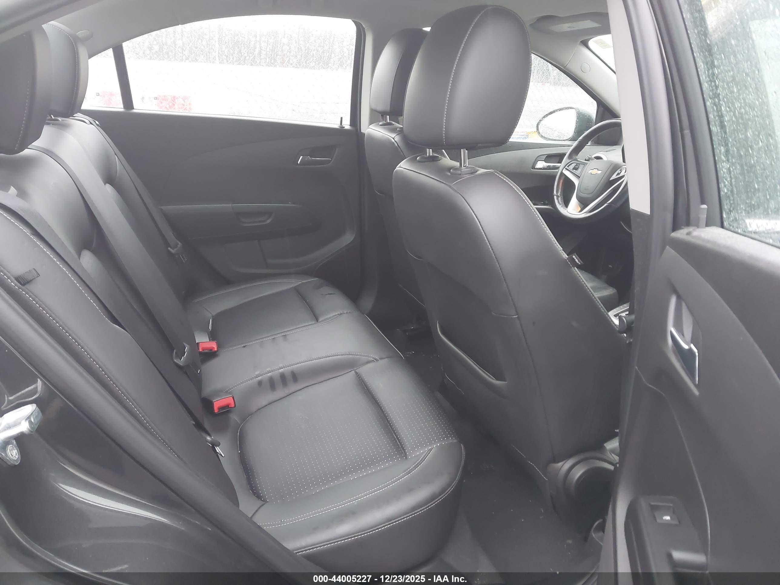 CHEVROLET SONIC image 8