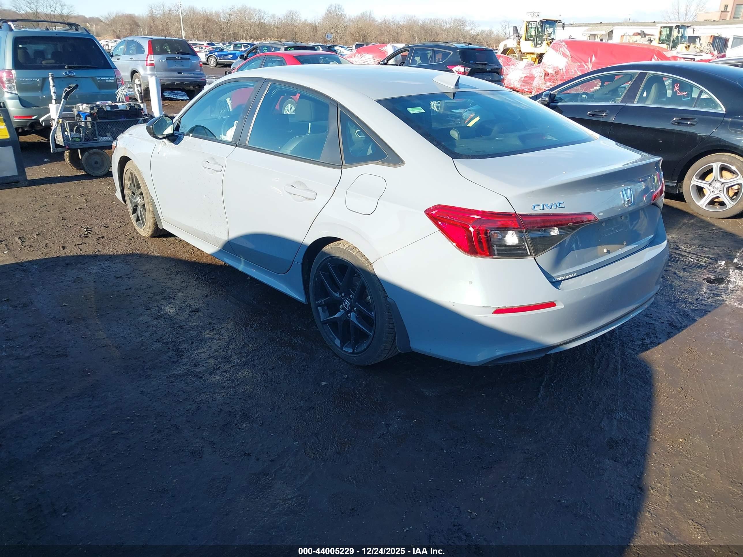 HONDA CIVIC image 3