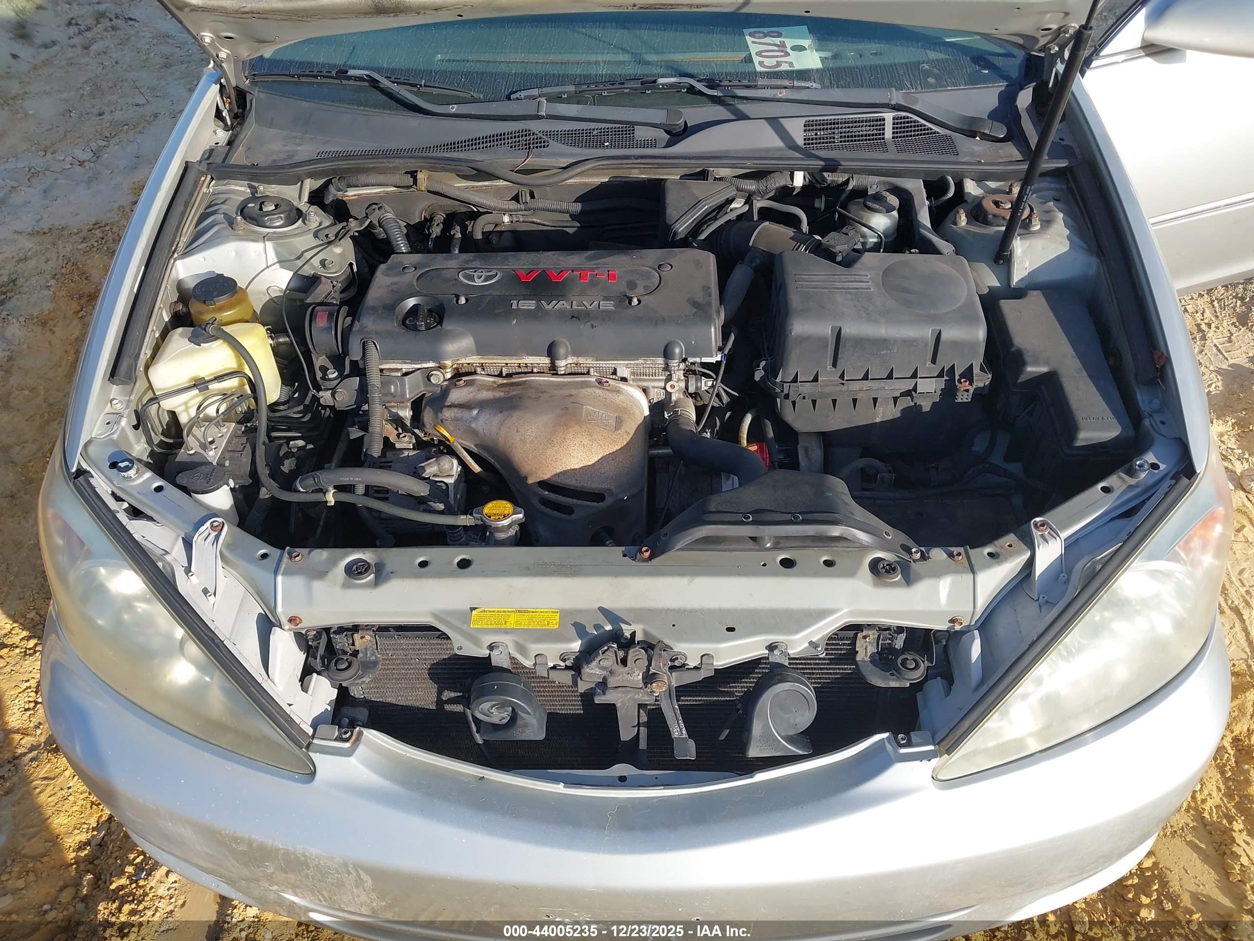 TOYOTA CAMRY image 10