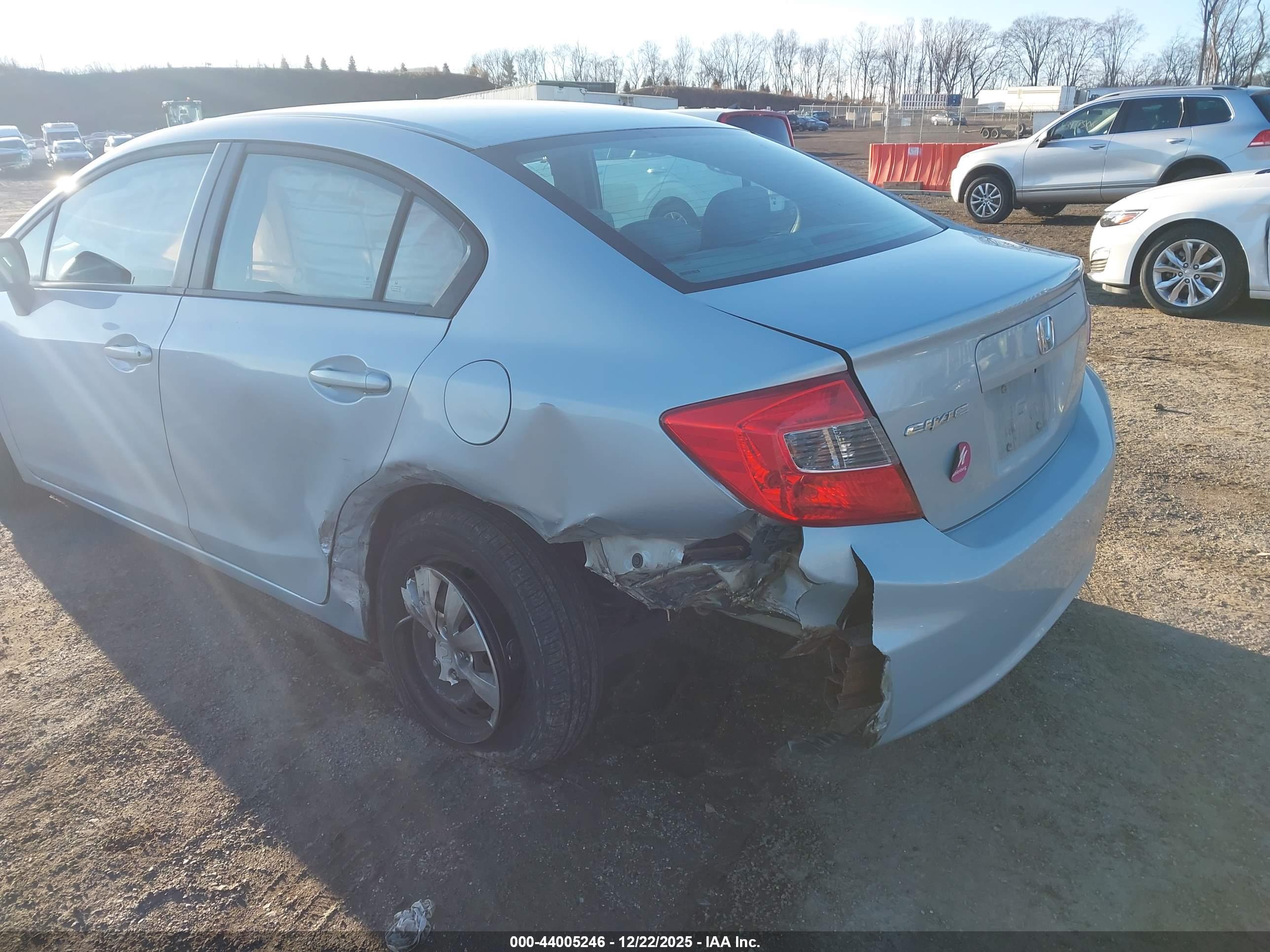 HONDA CIVIC image 6