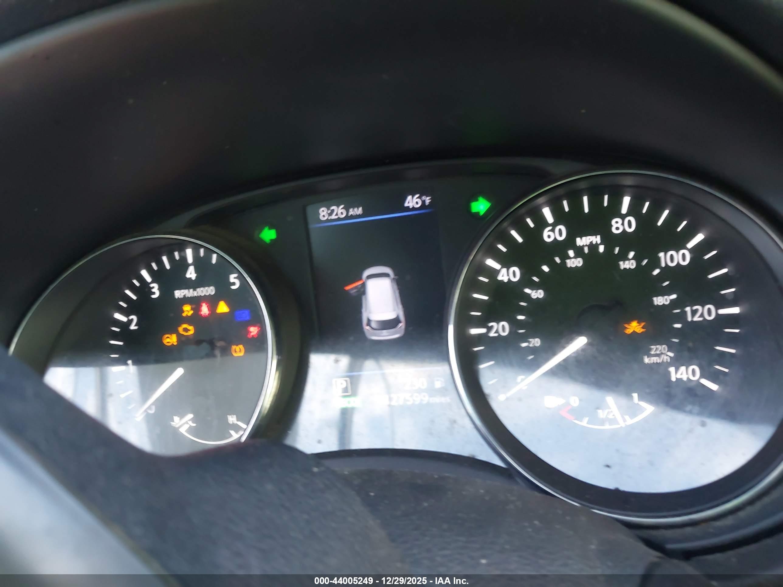 NISSAN ROGUE image 7