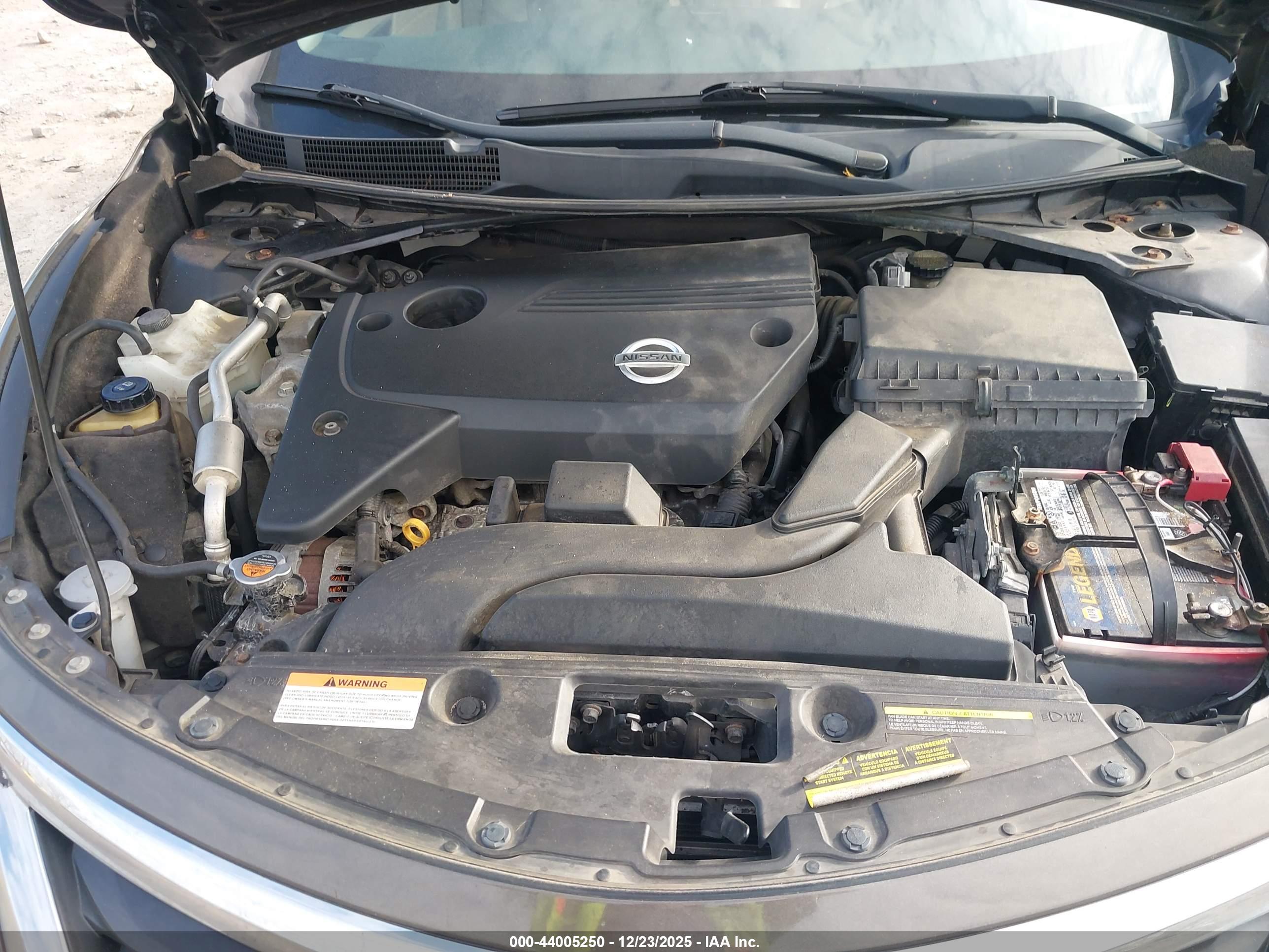 NISSAN ALTIMA image 10