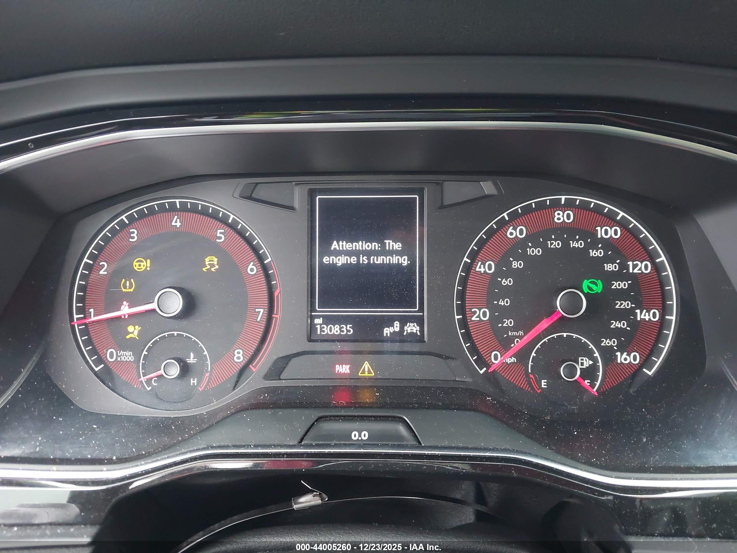 VOLKSWAGEN JETTA image 7