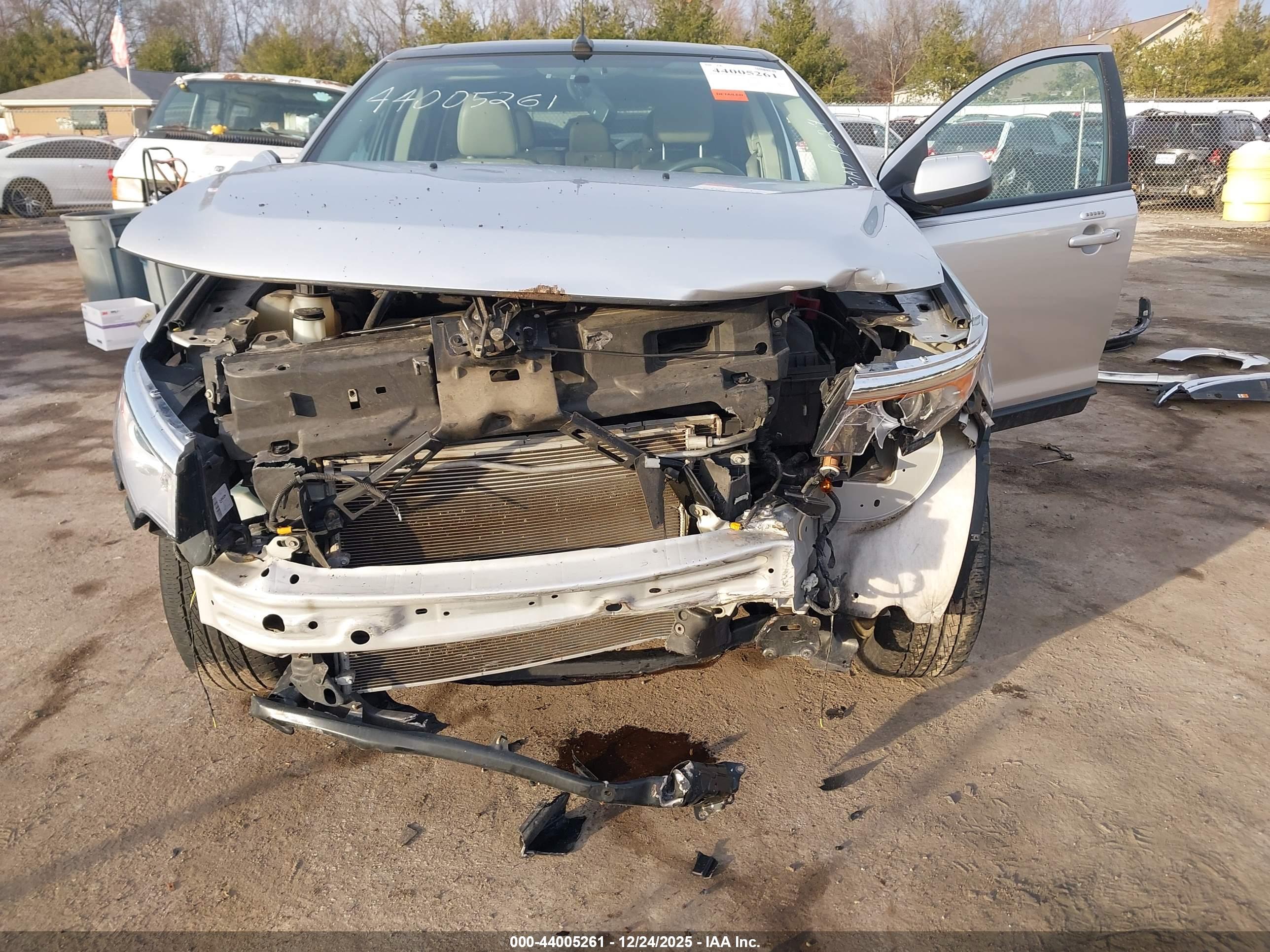 FORD EDGE image 6