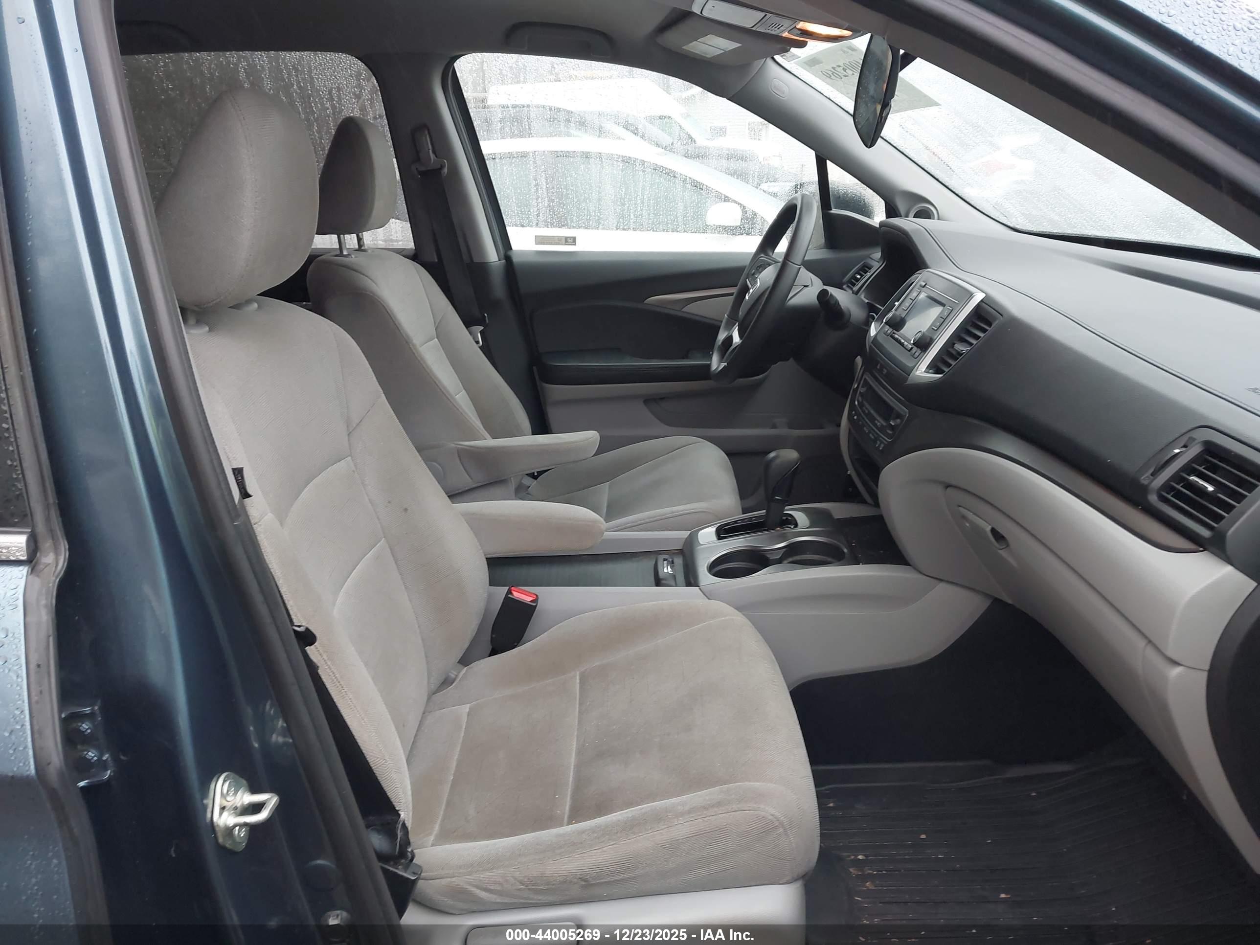 HONDA PILOT image 5