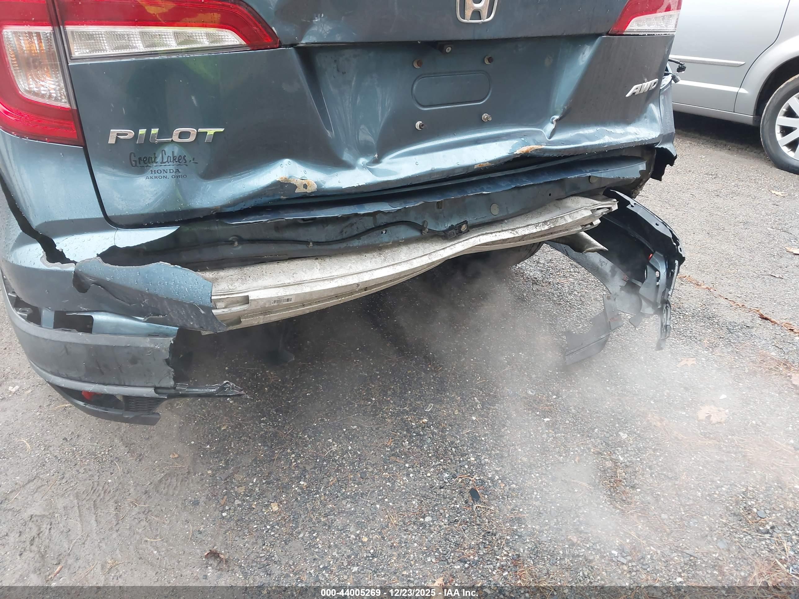 HONDA PILOT image 6