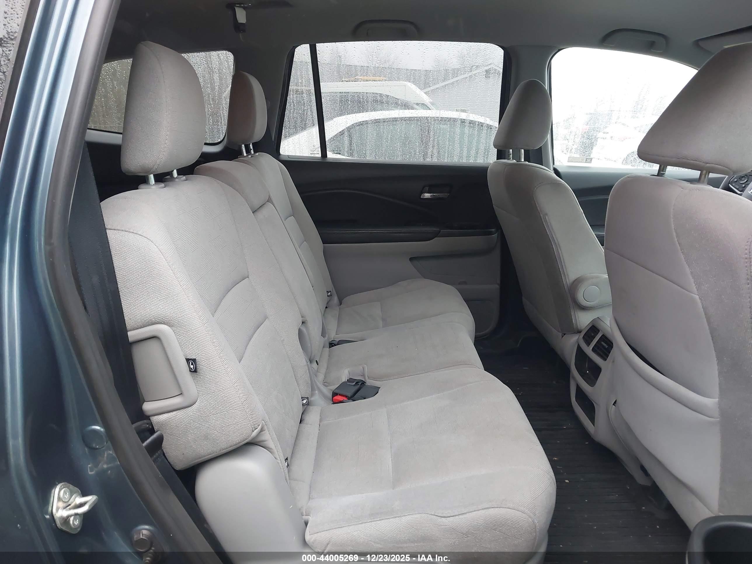 HONDA PILOT image 8