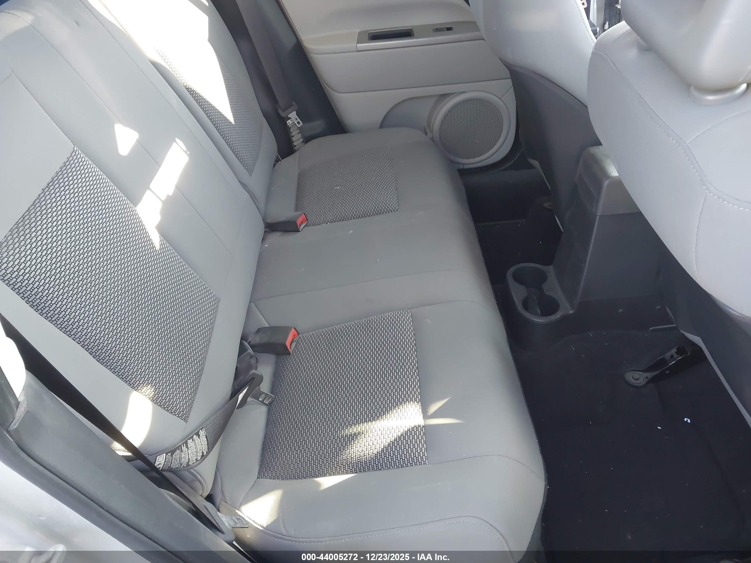 JEEP COMPASS image 8
