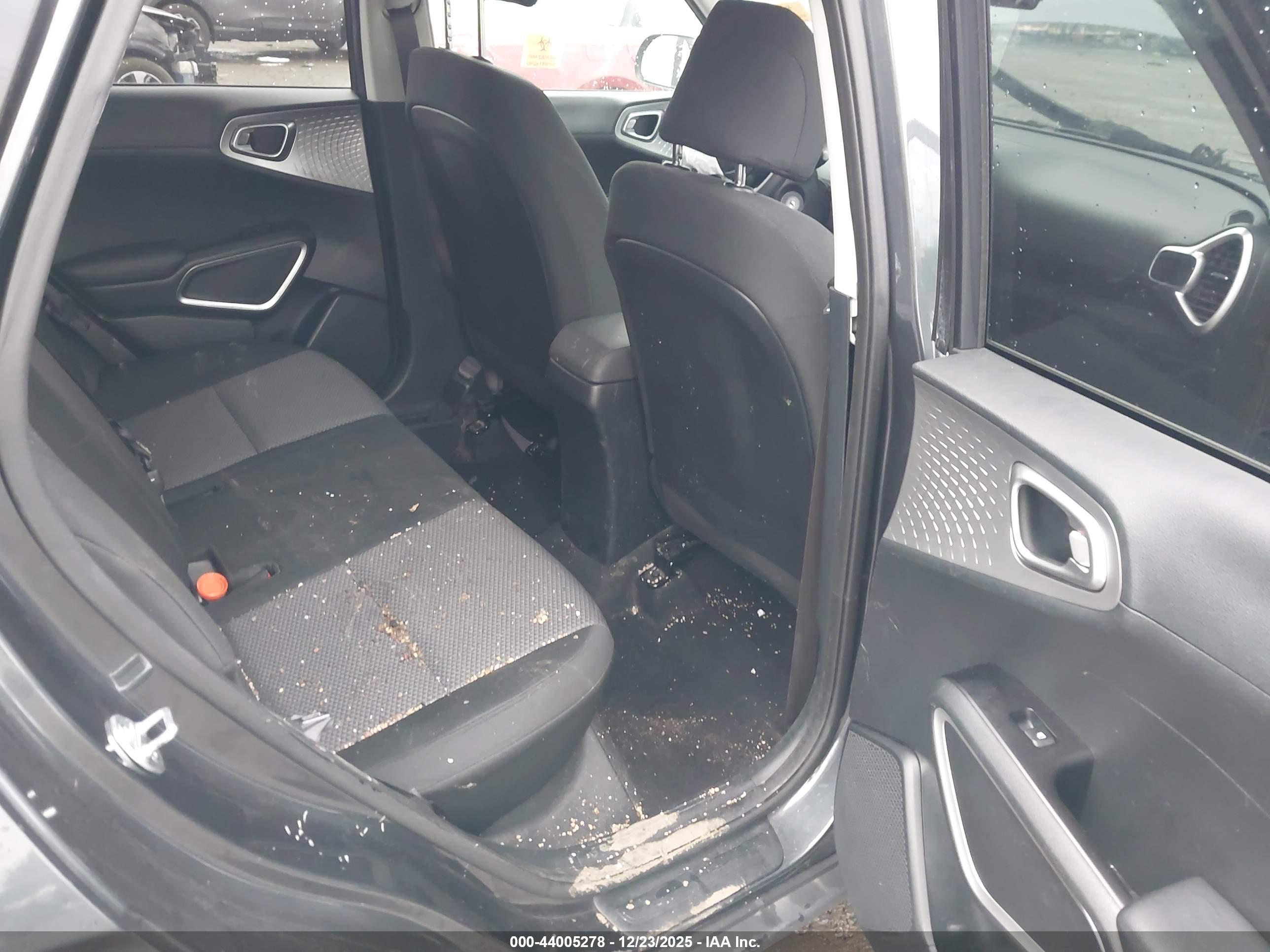 KIA SOUL image 8