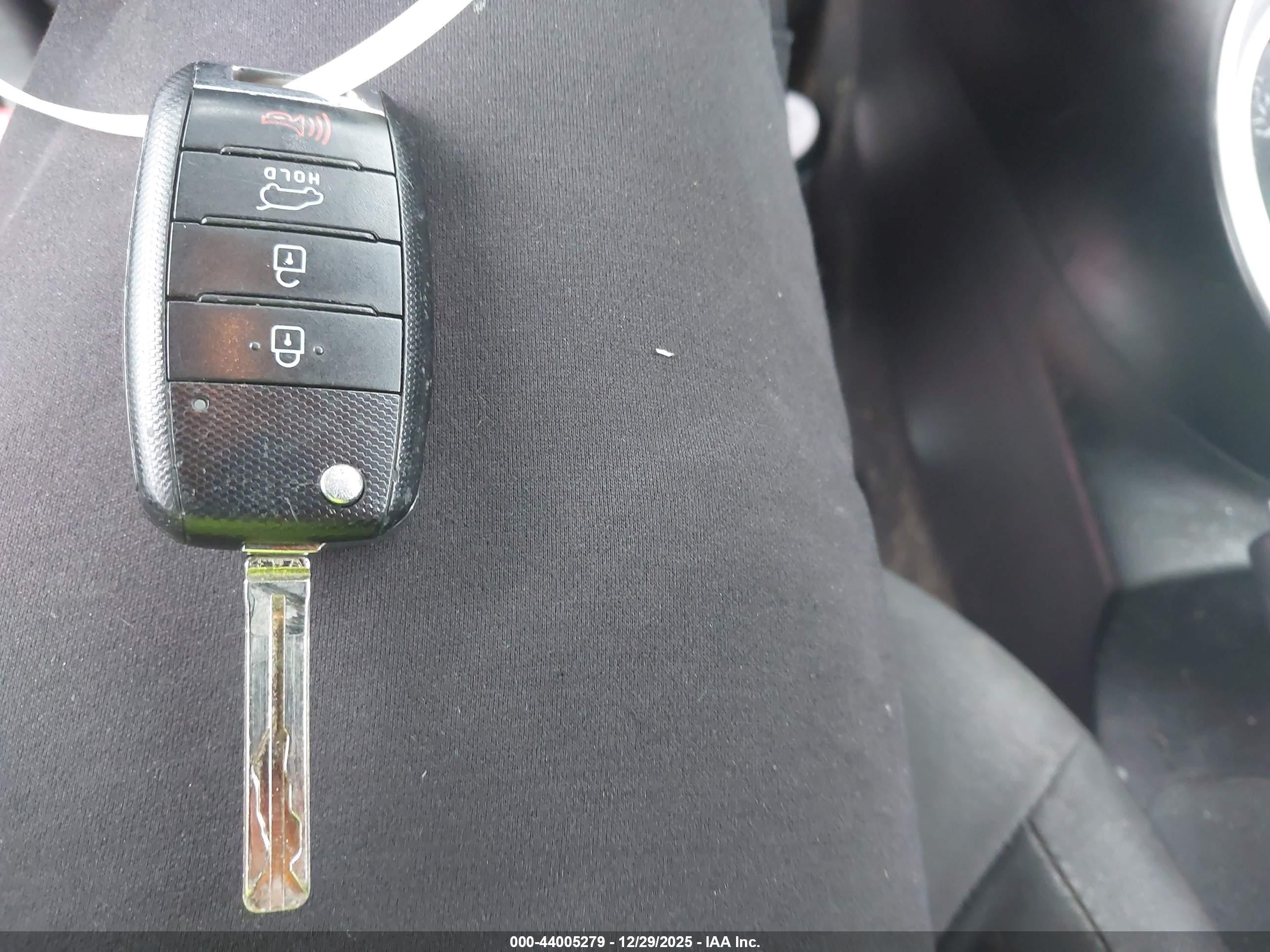 KIA SOUL image 11
