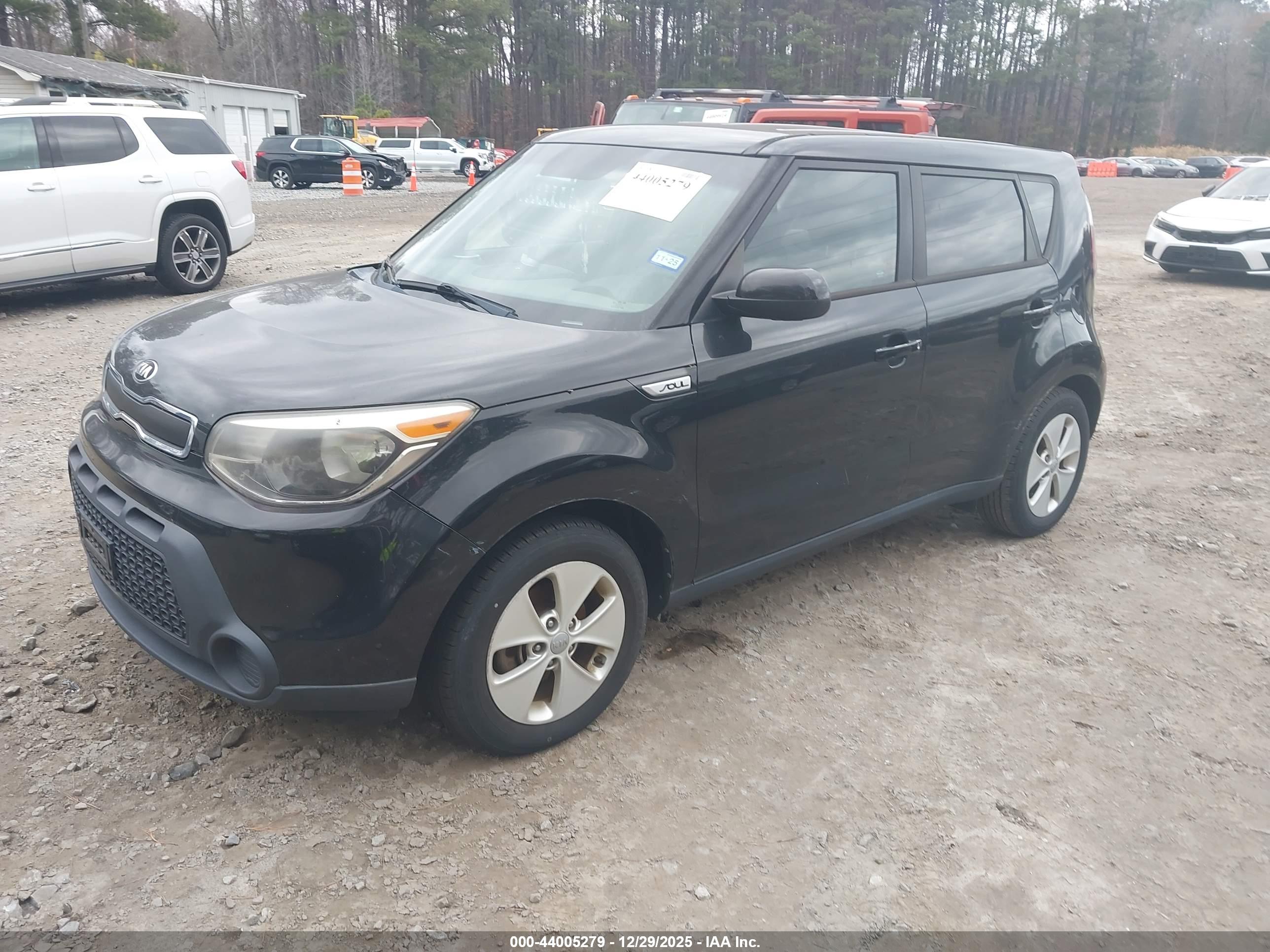 KIA SOUL image 2