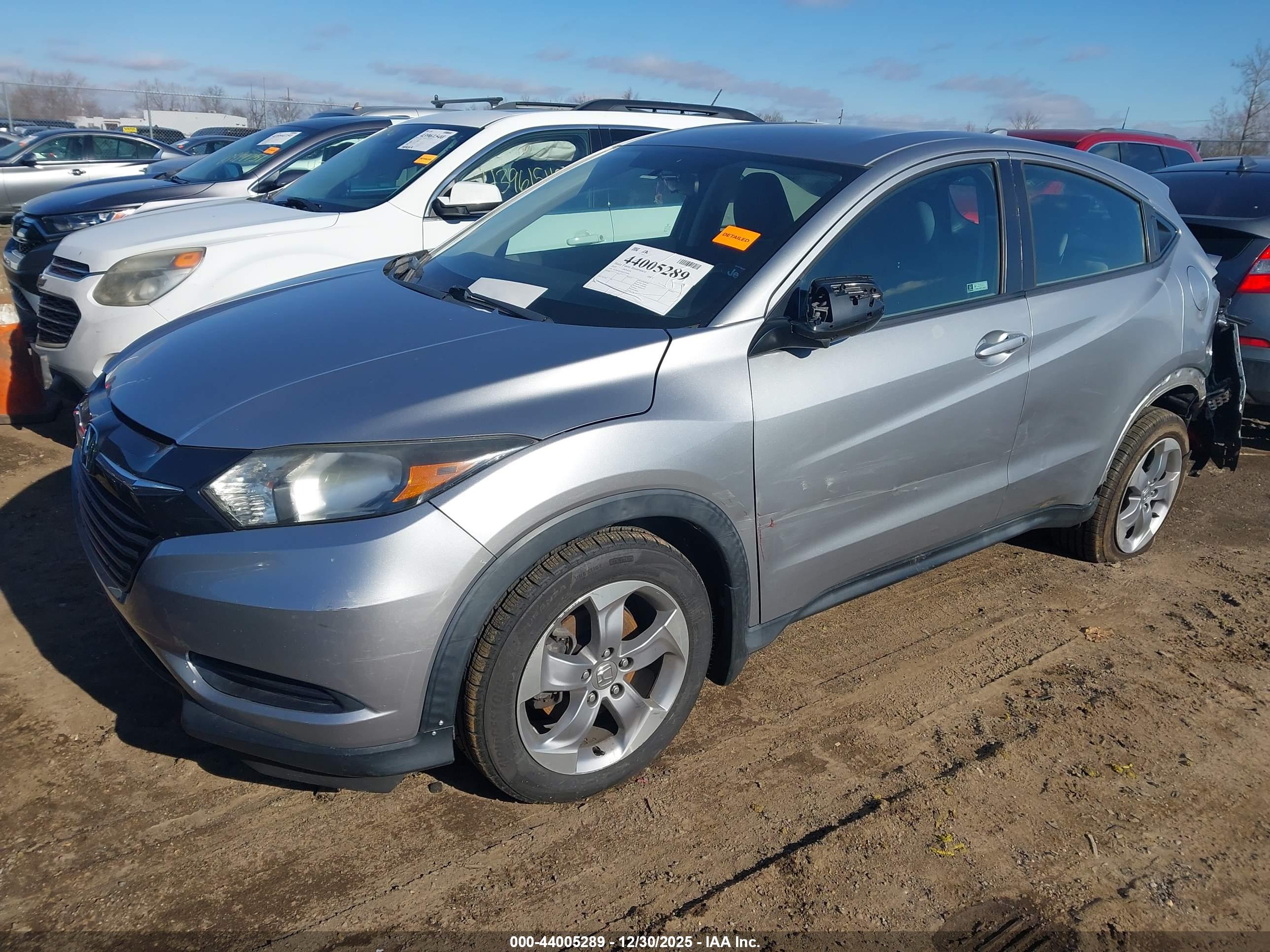 HONDA HR-V image 2