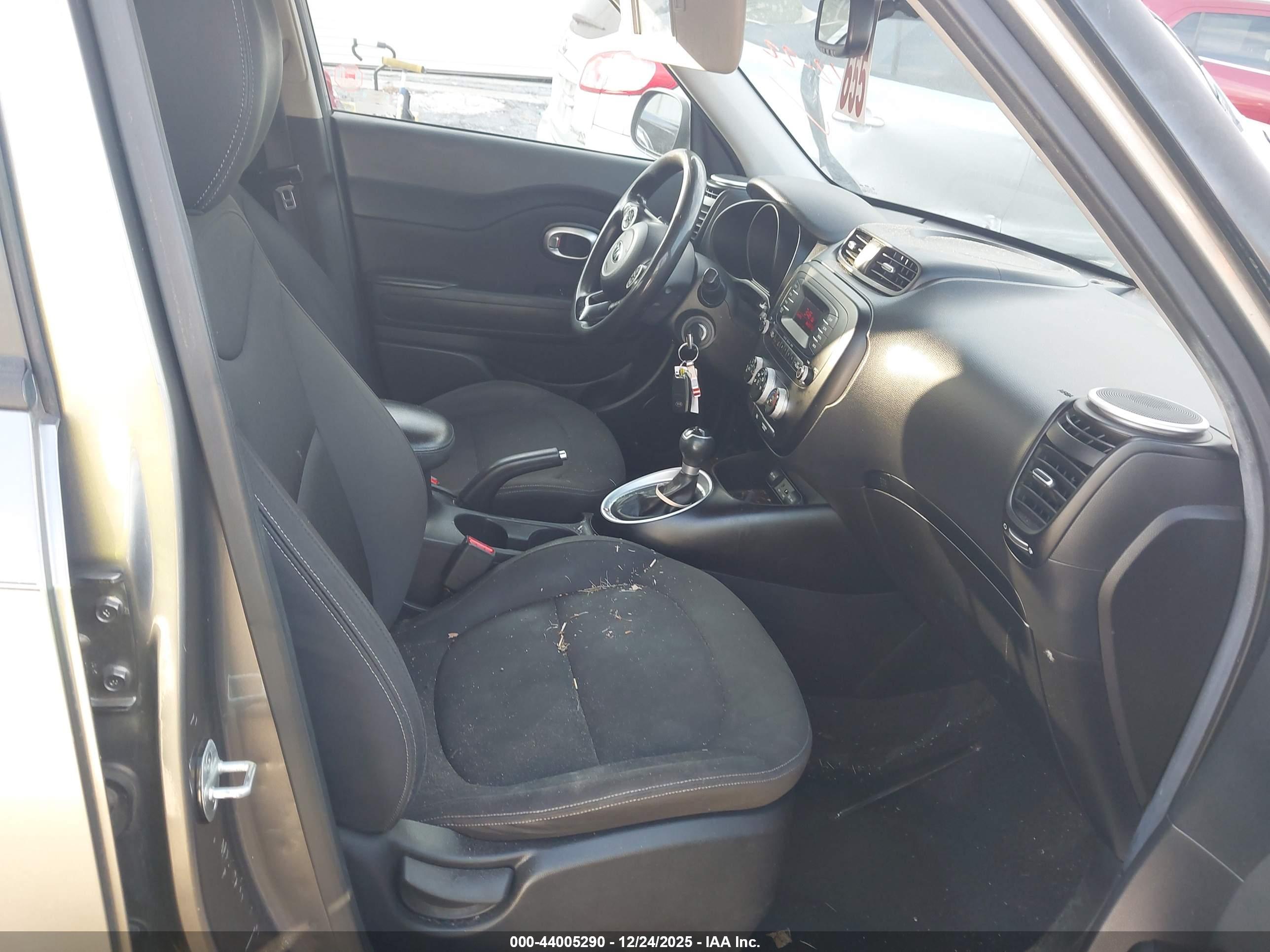 KIA SOUL image 5