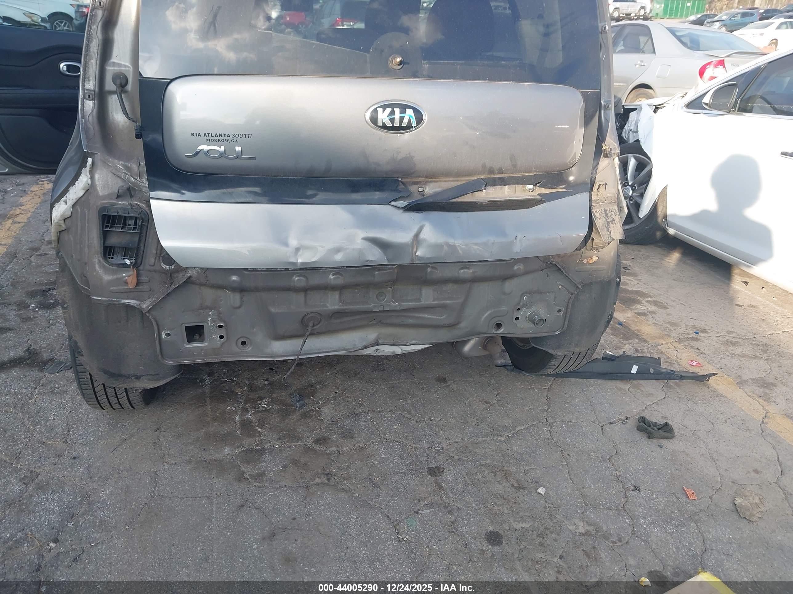 KIA SOUL image 6