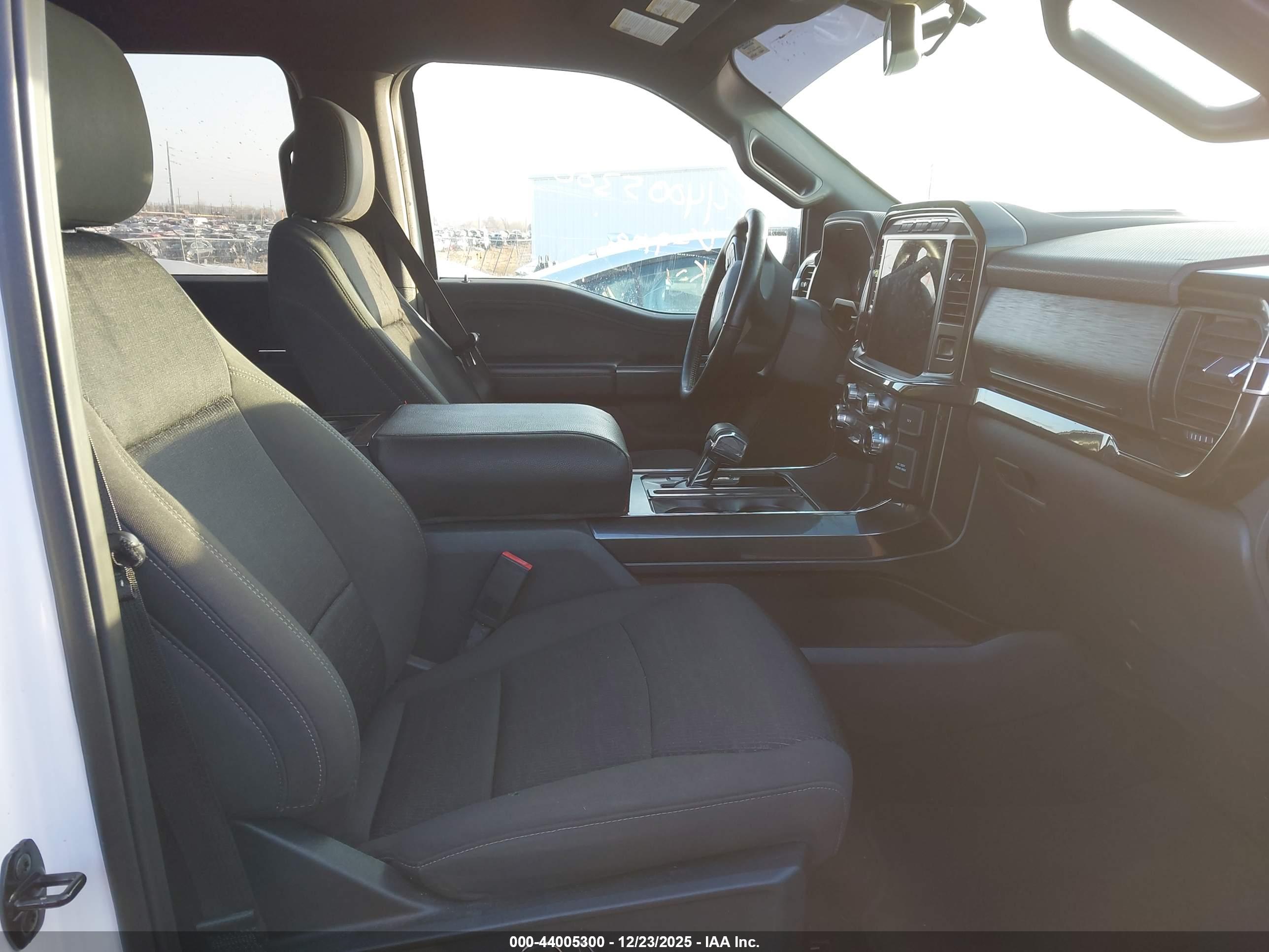FORD F-150 image 5