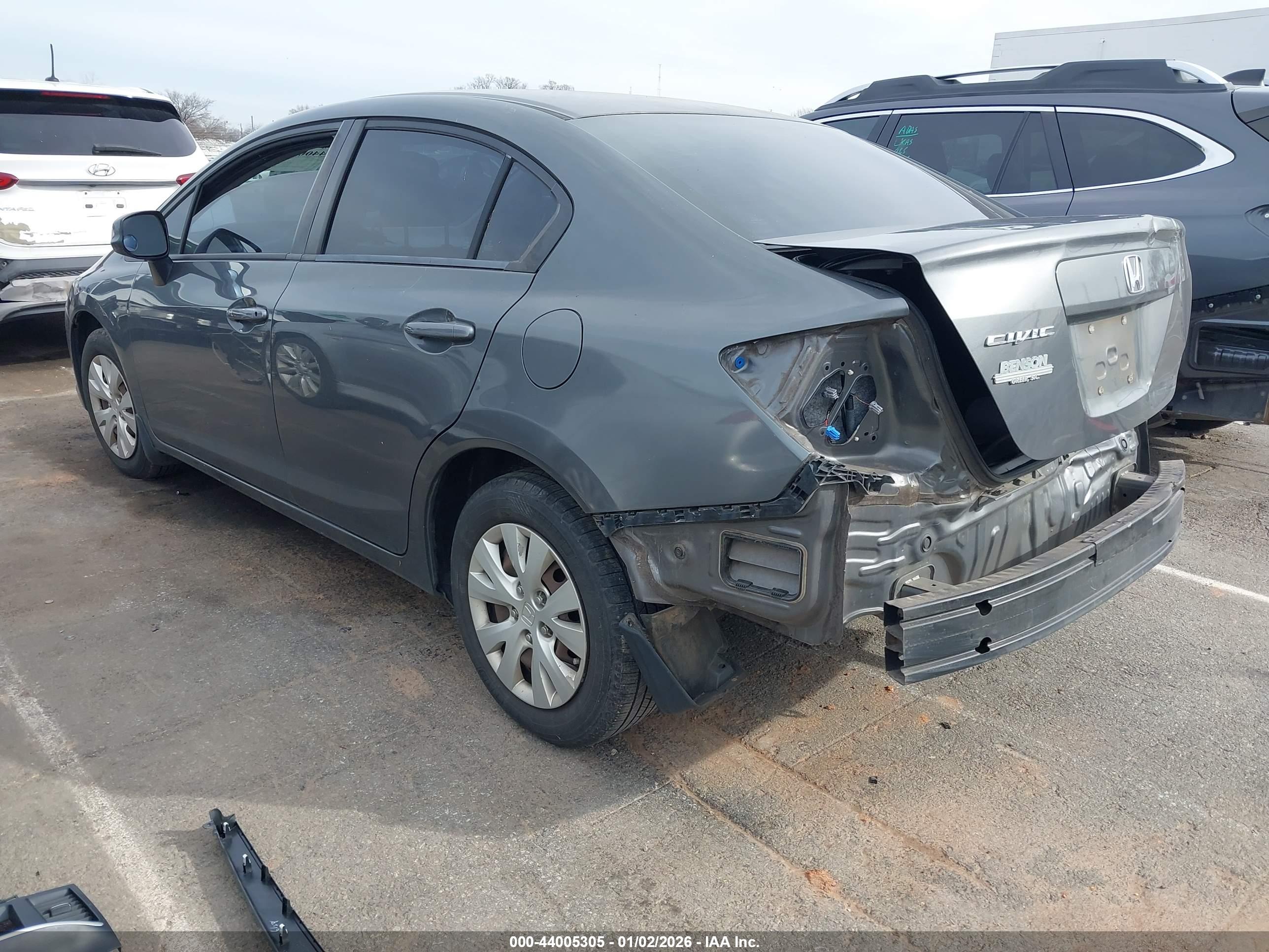 HONDA CIVIC image 3