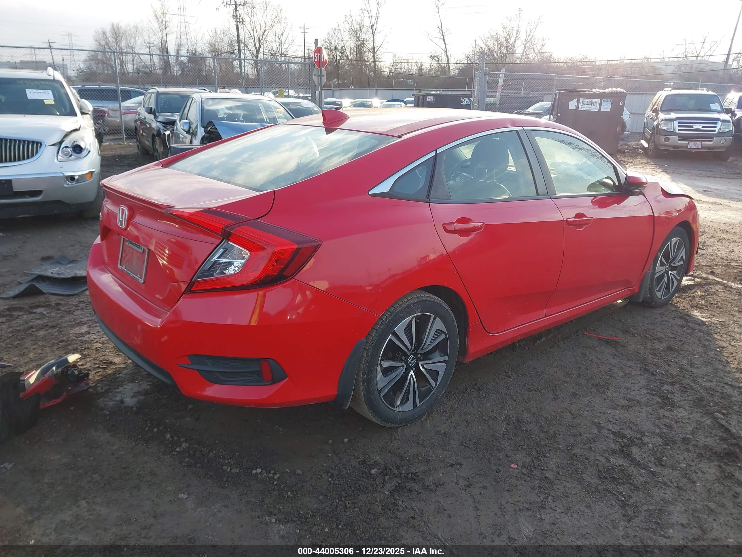 HONDA CIVIC image 4