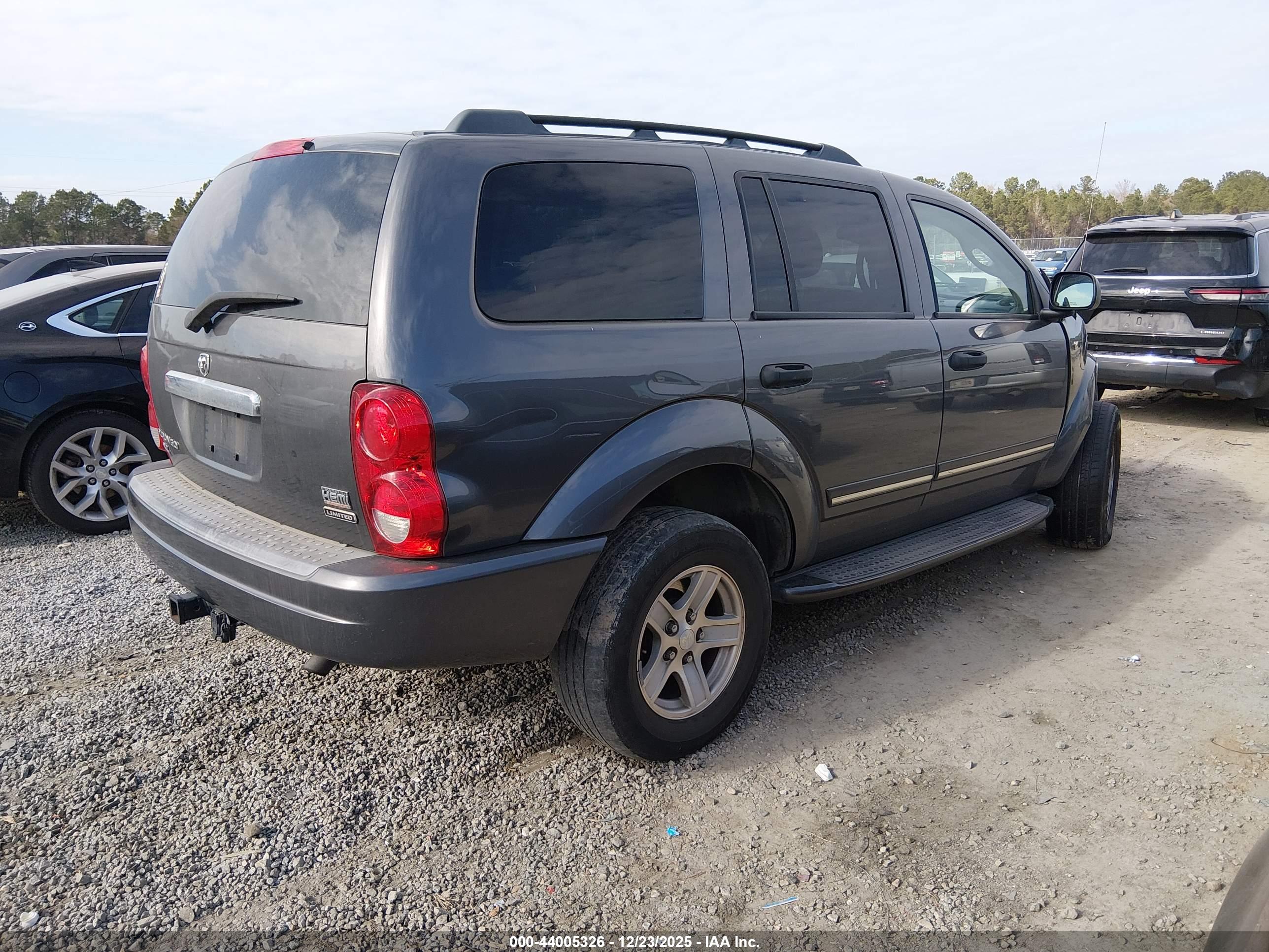 DODGE DURANGO image 4