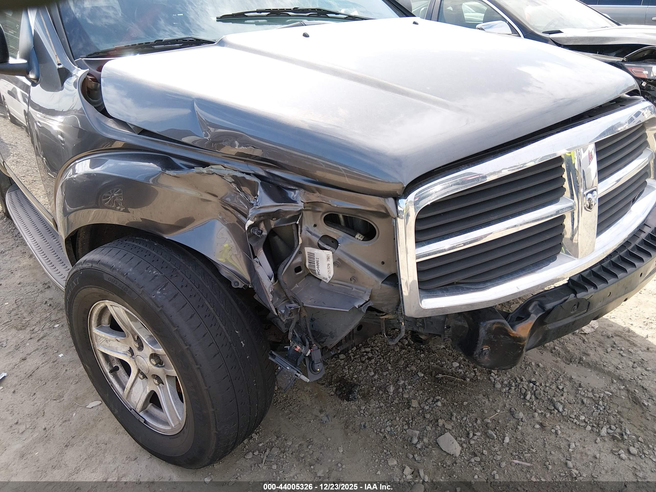 DODGE DURANGO image 6