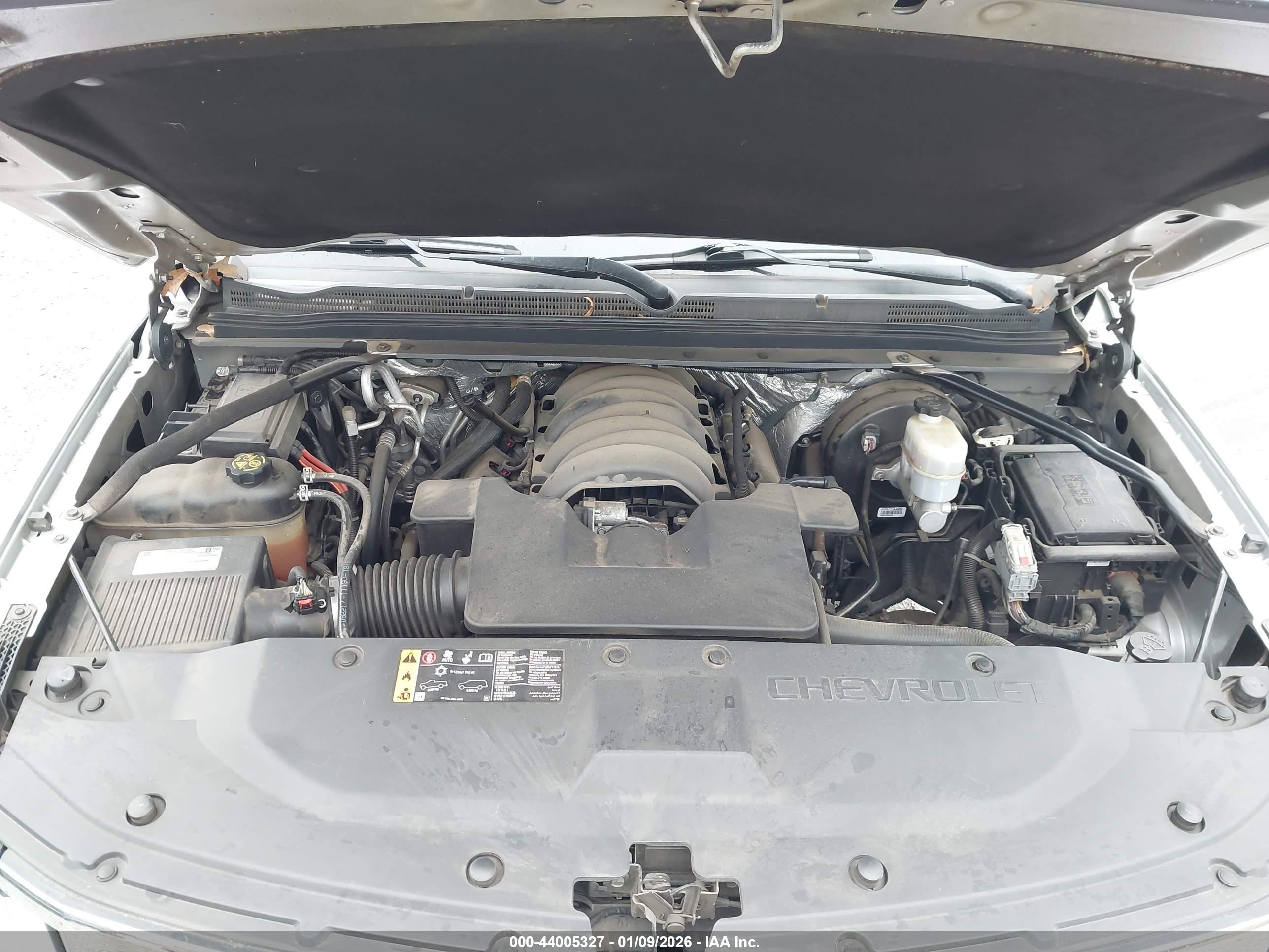 CHEVROLET TAHOE image 10