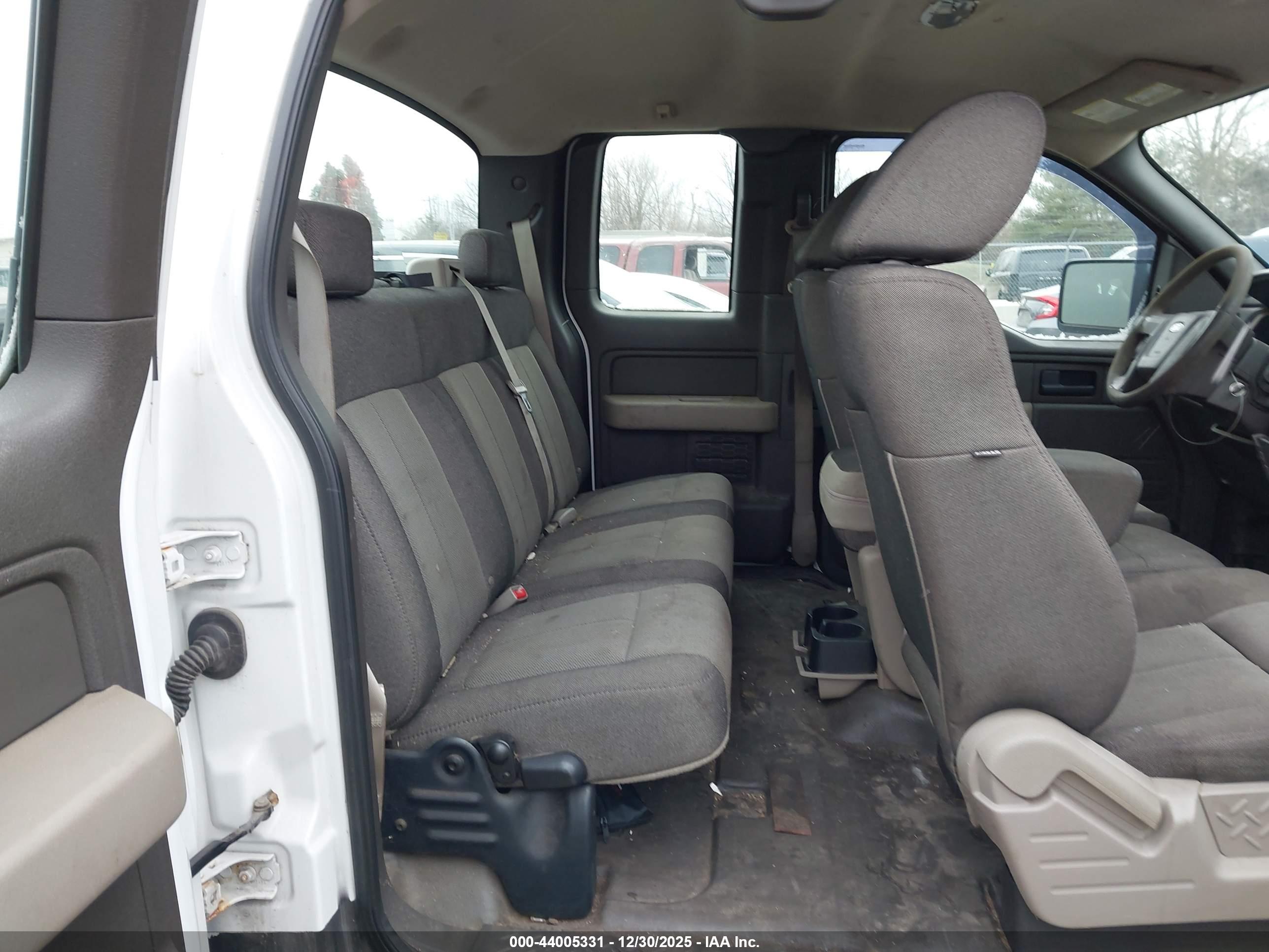 FORD F-150 image 8