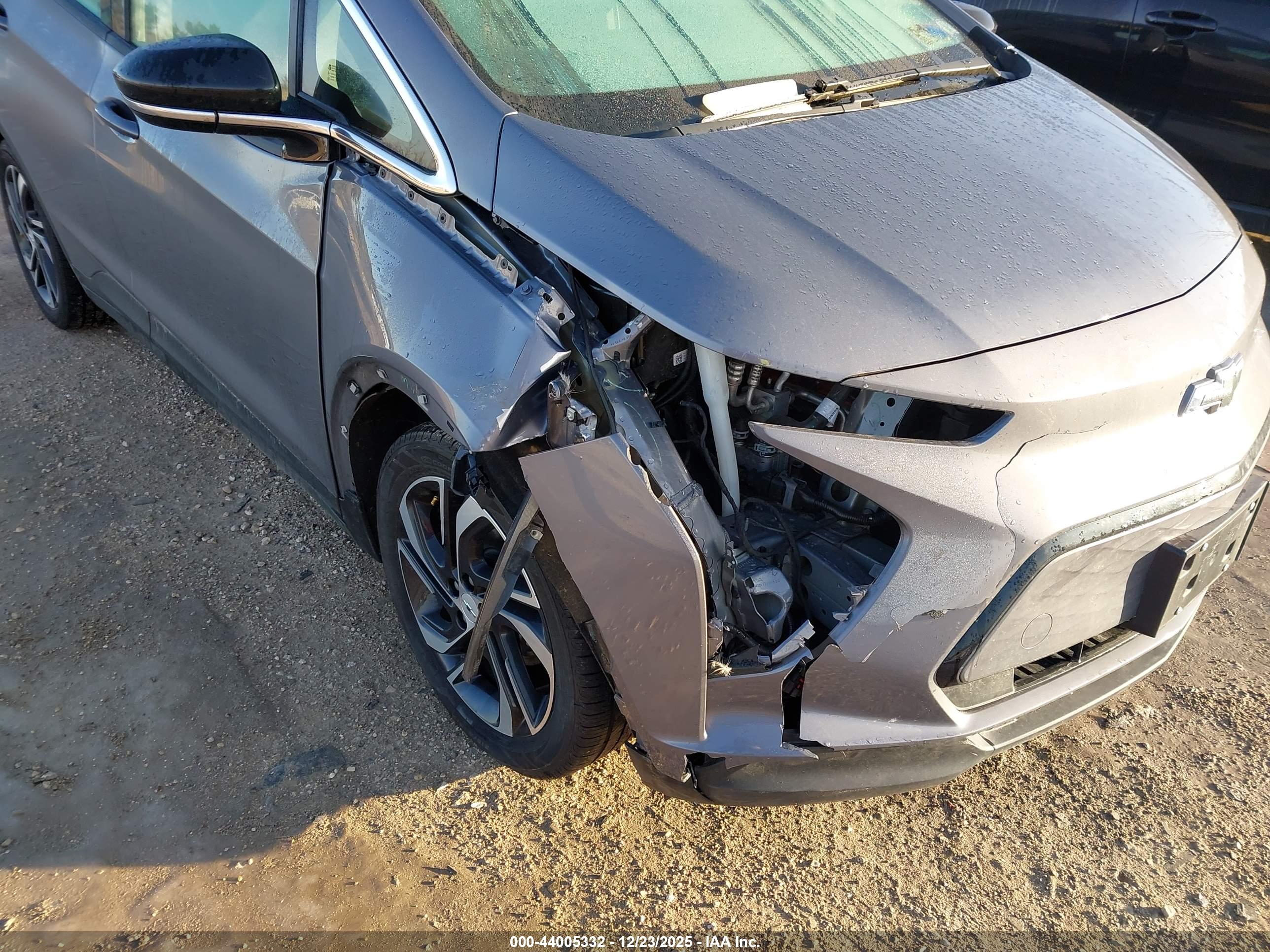 CHEVROLET BOLT image 6