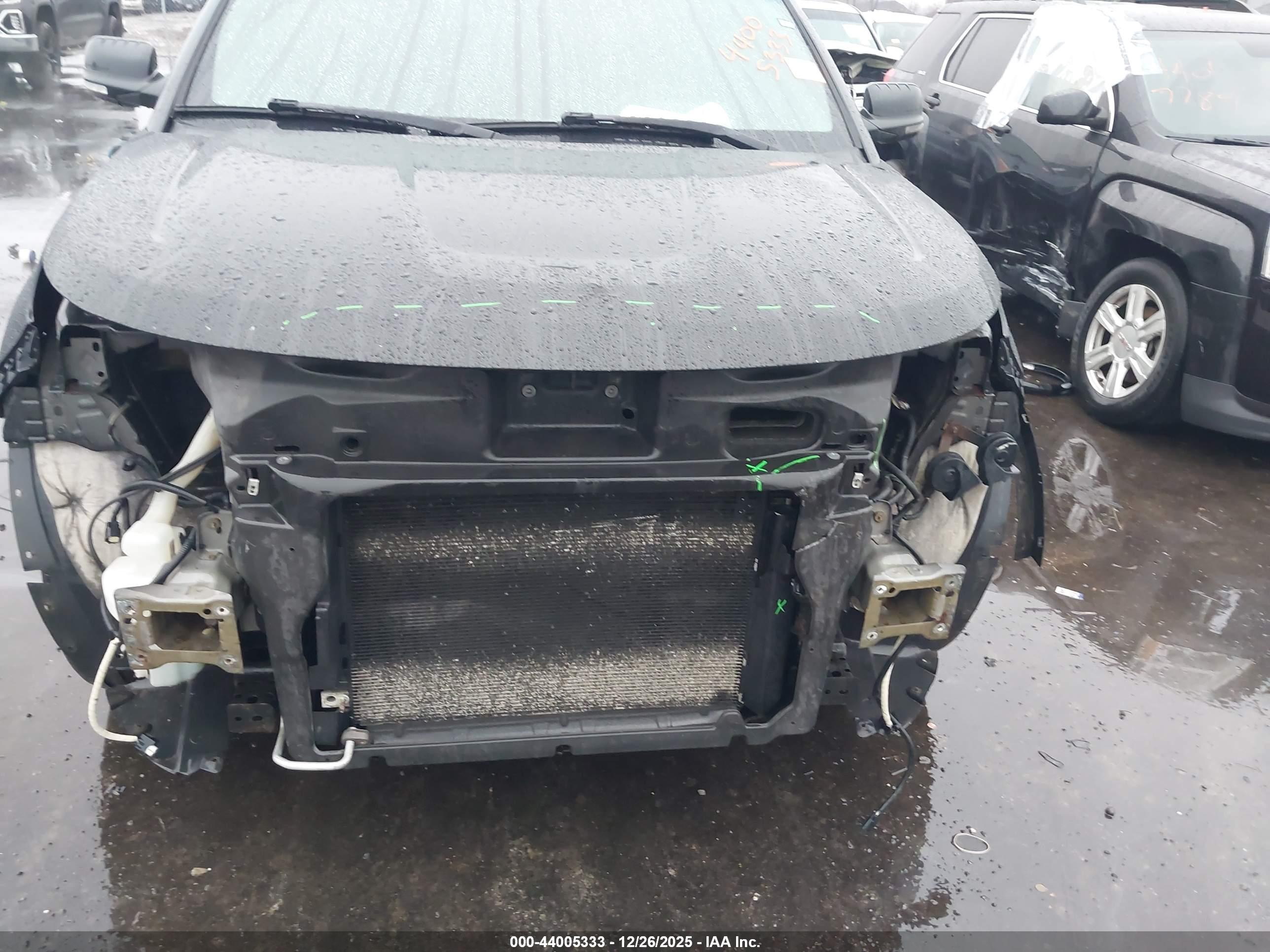 FORD EXPLORER image 6