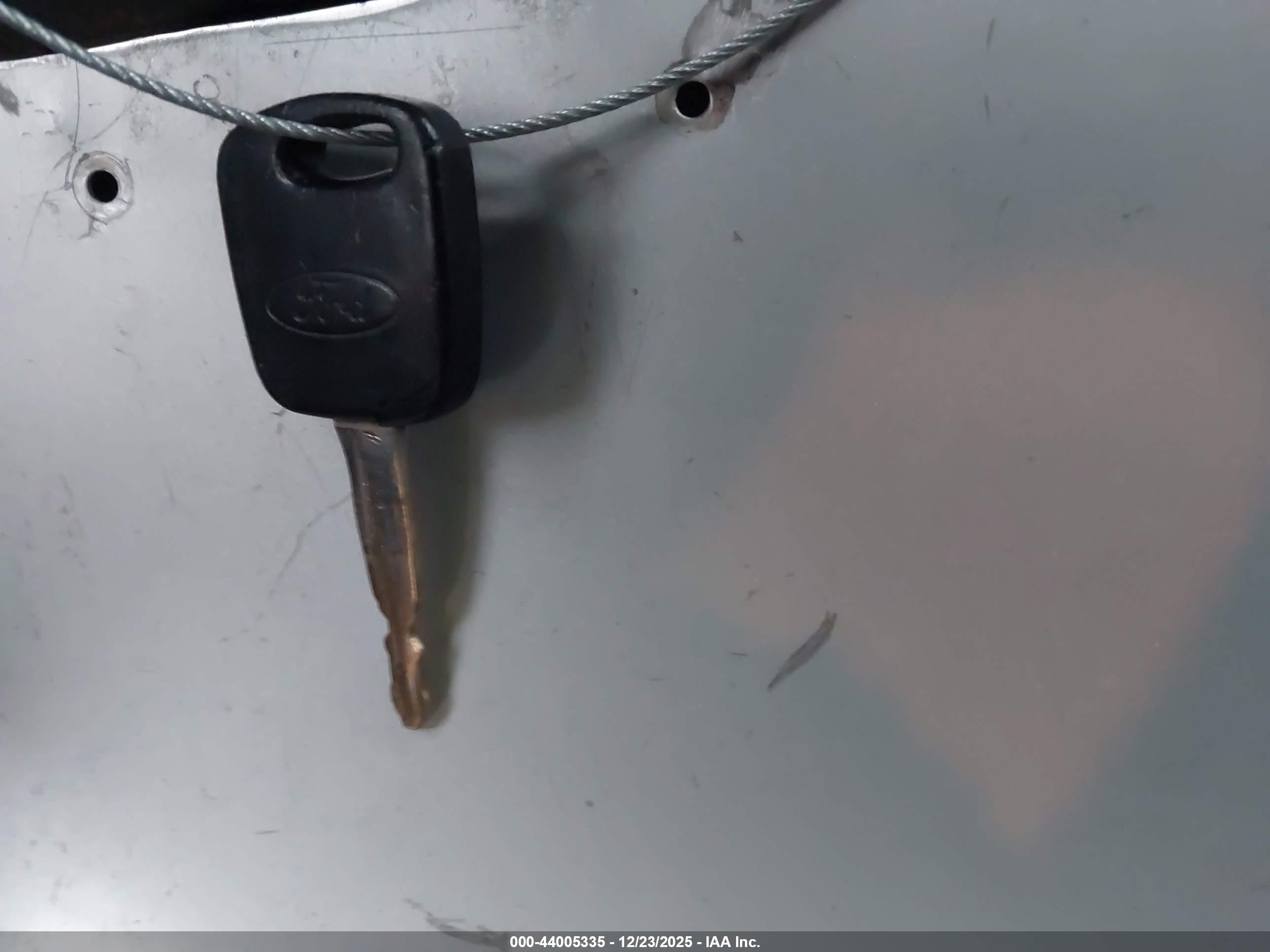 FORD FOCUS image 11